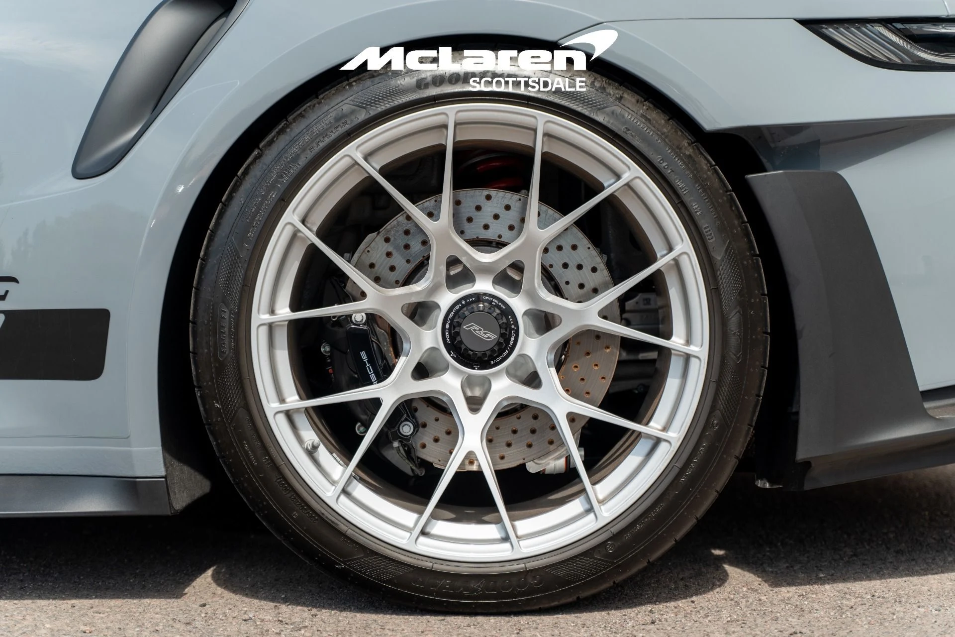 mph018_2839305061_Used_2023_PORSCHE_911_GT_3_RS_1755385414_dece8ce5b3