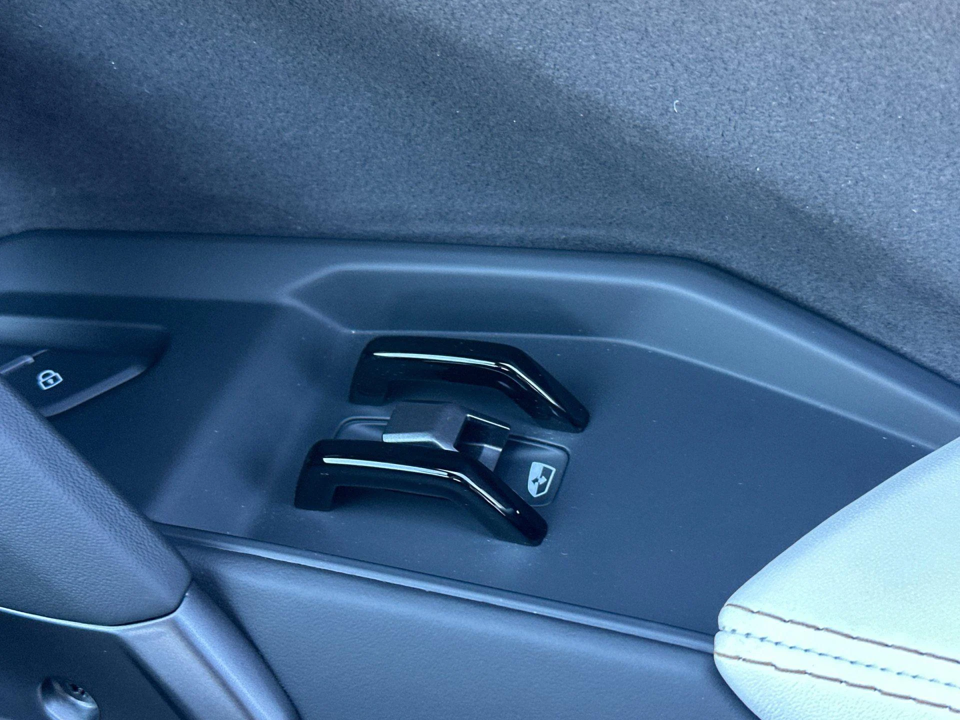 mph018_2840186527_New_2026_Lamborghini_Revuelto_1776759414_4f796dbbab