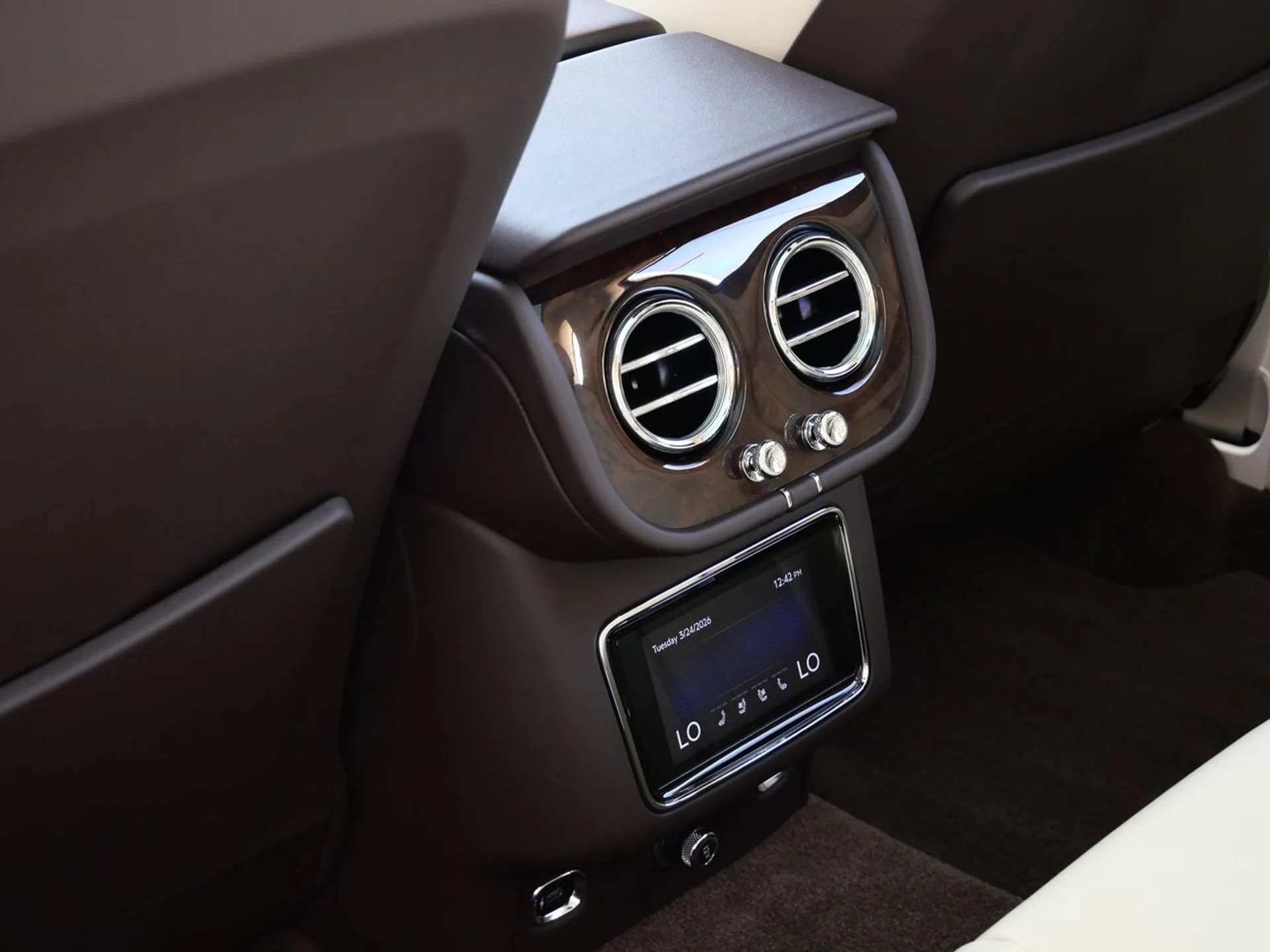 mph018_2850132124_fc81cb0ebf857abb5d75536d91483f8dx_2d91224ff9