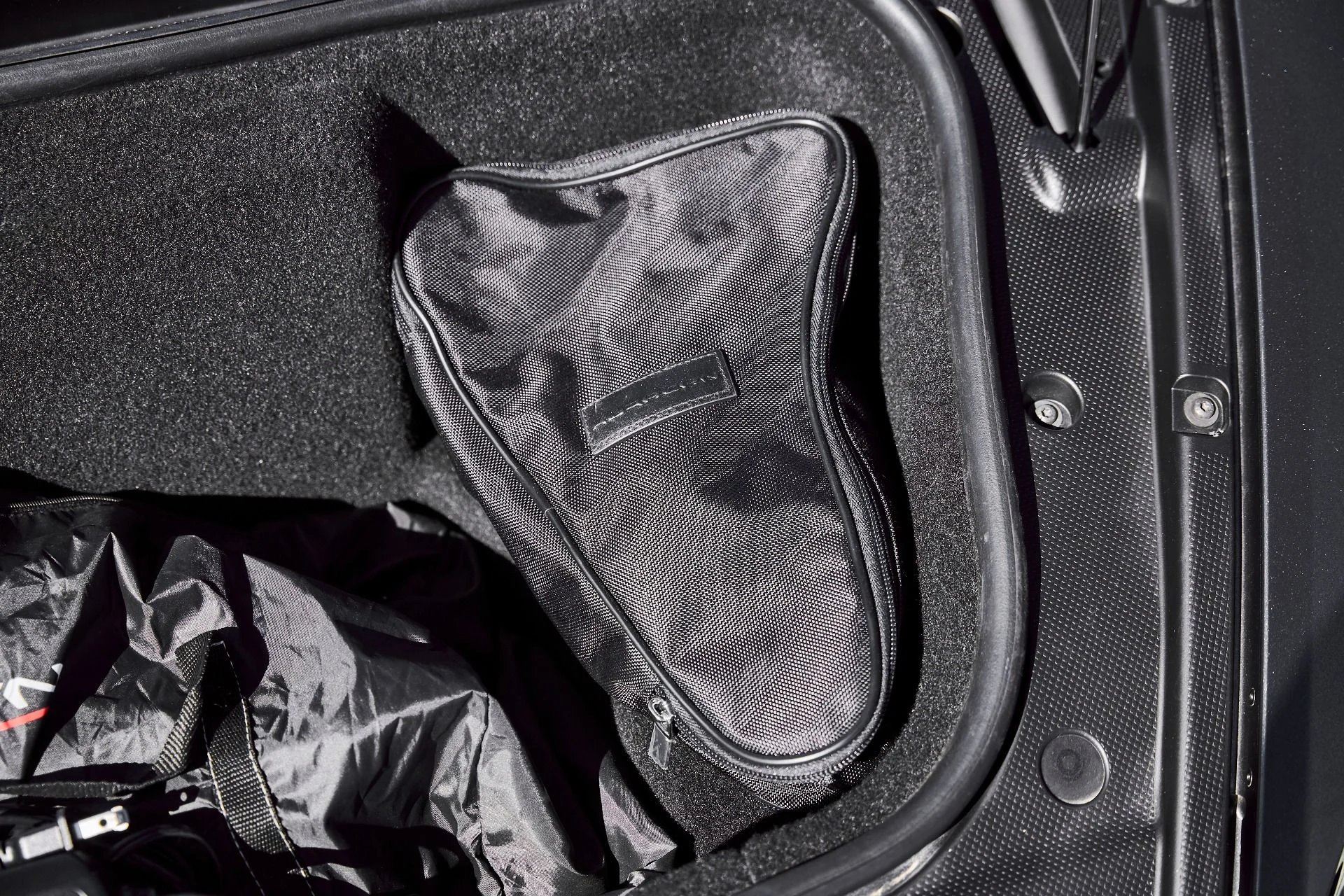 mph018_2850890364_Used_2024_Lamborghini_Huracan_EVO_Base_1771466879_8ddae2053a