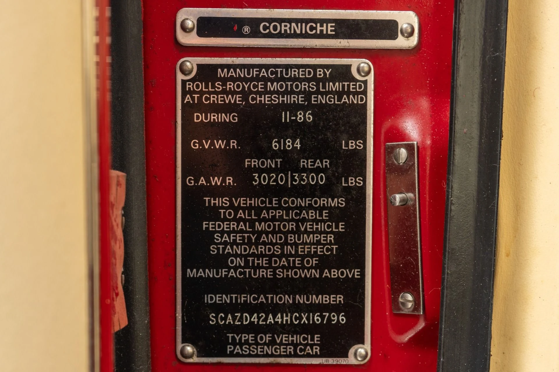 mph018_287606899_Used_1987_Rolls_Royce_Corniche_II_1780955693_e2db67aa57