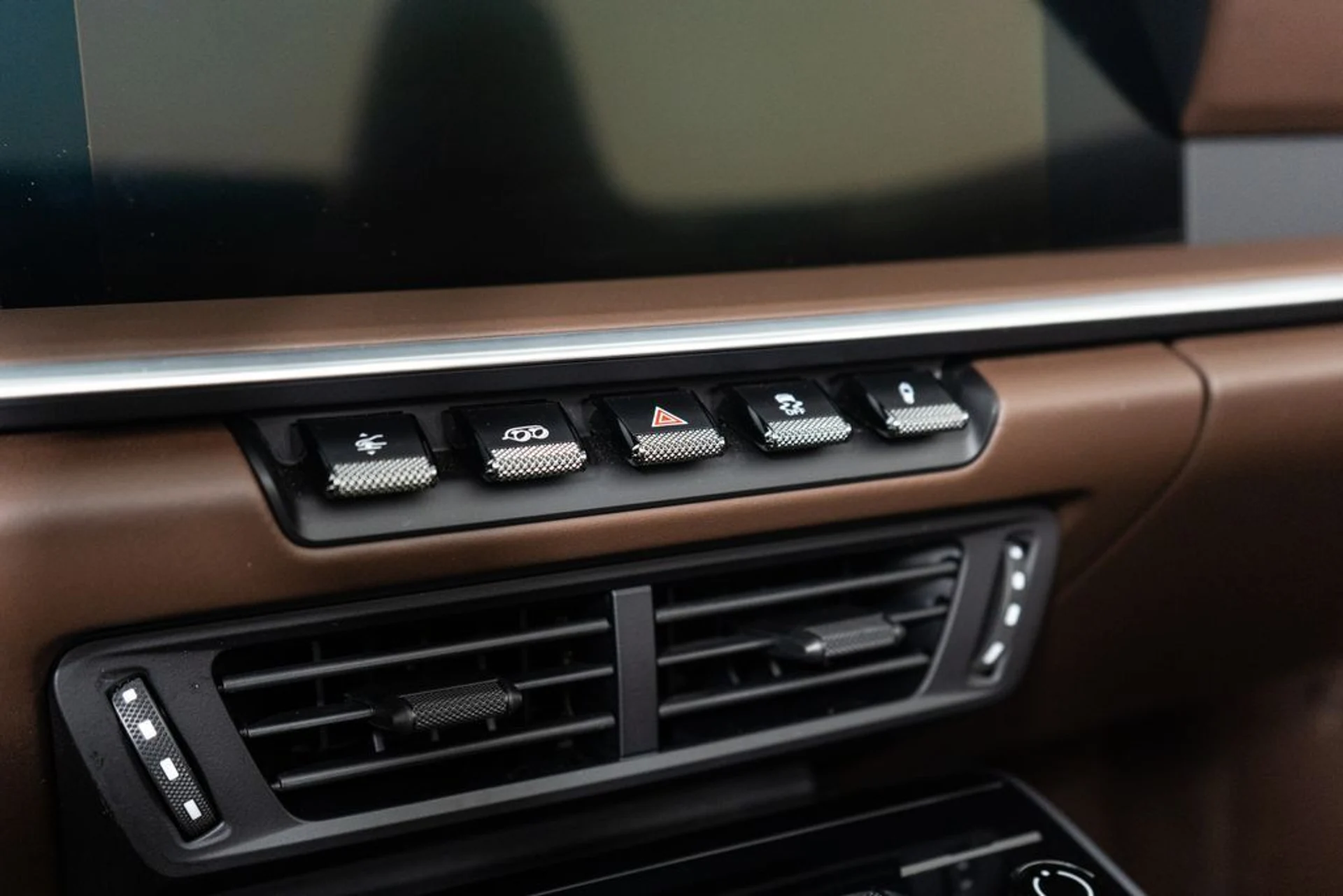 mph018_2877007969_19_24399531_6909446c4d018_5f9d146fe9