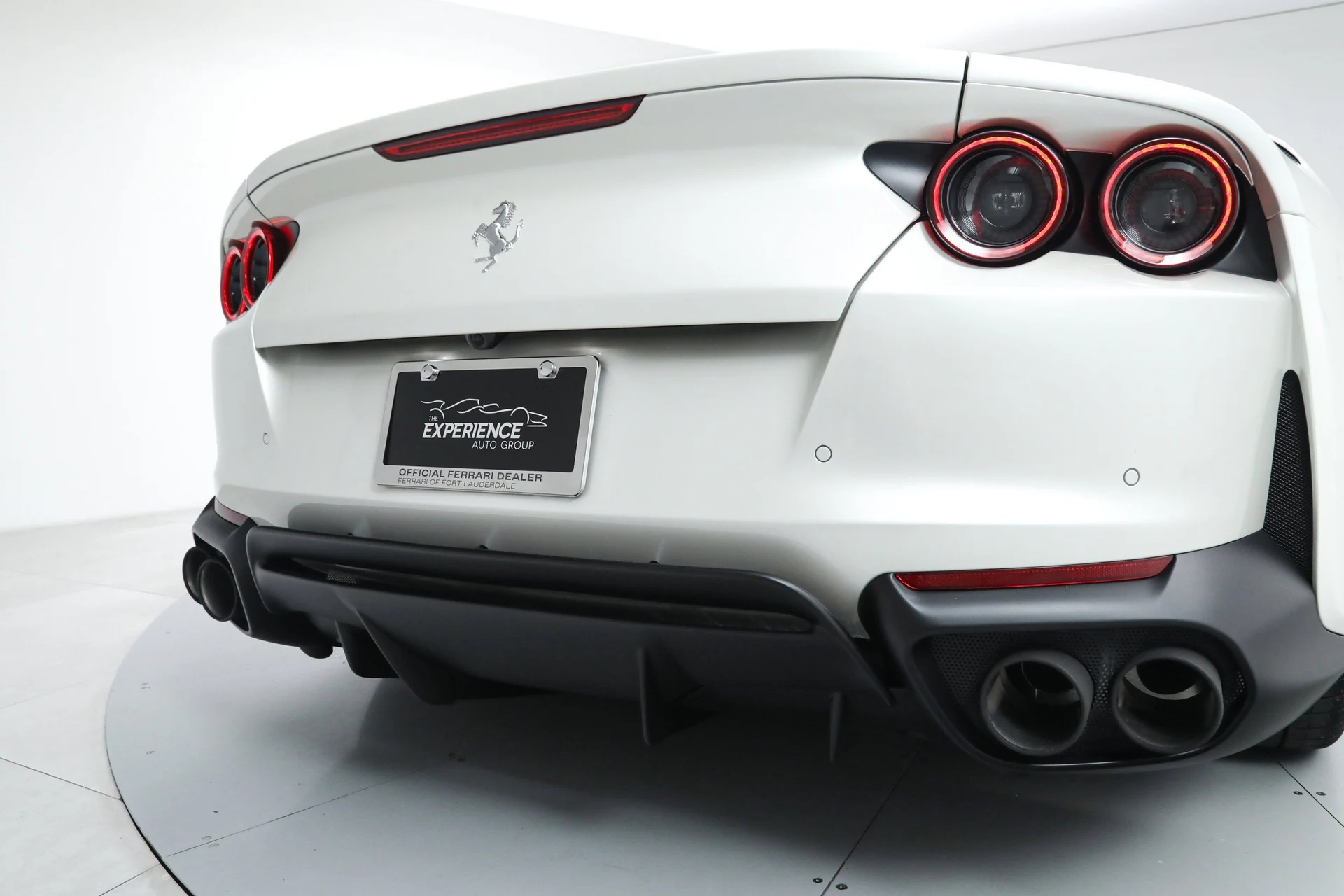 mph018_2888025678_00a5a6ba77b825c27ac20cd2519a5472_c50558d549