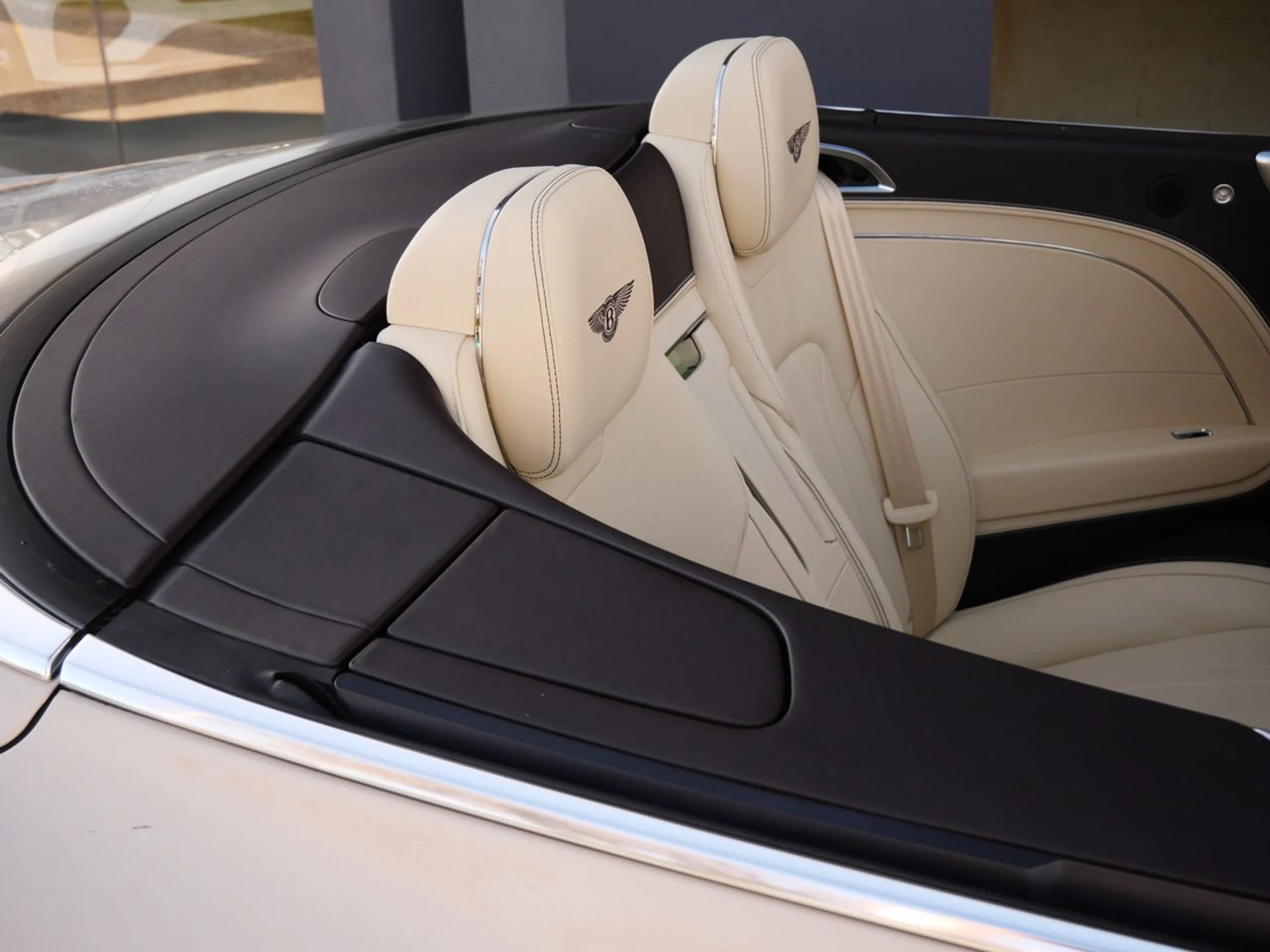 mph018_2900023931_8e248f90d20fb84870cf92f51a9fac20x_8f9e82667e