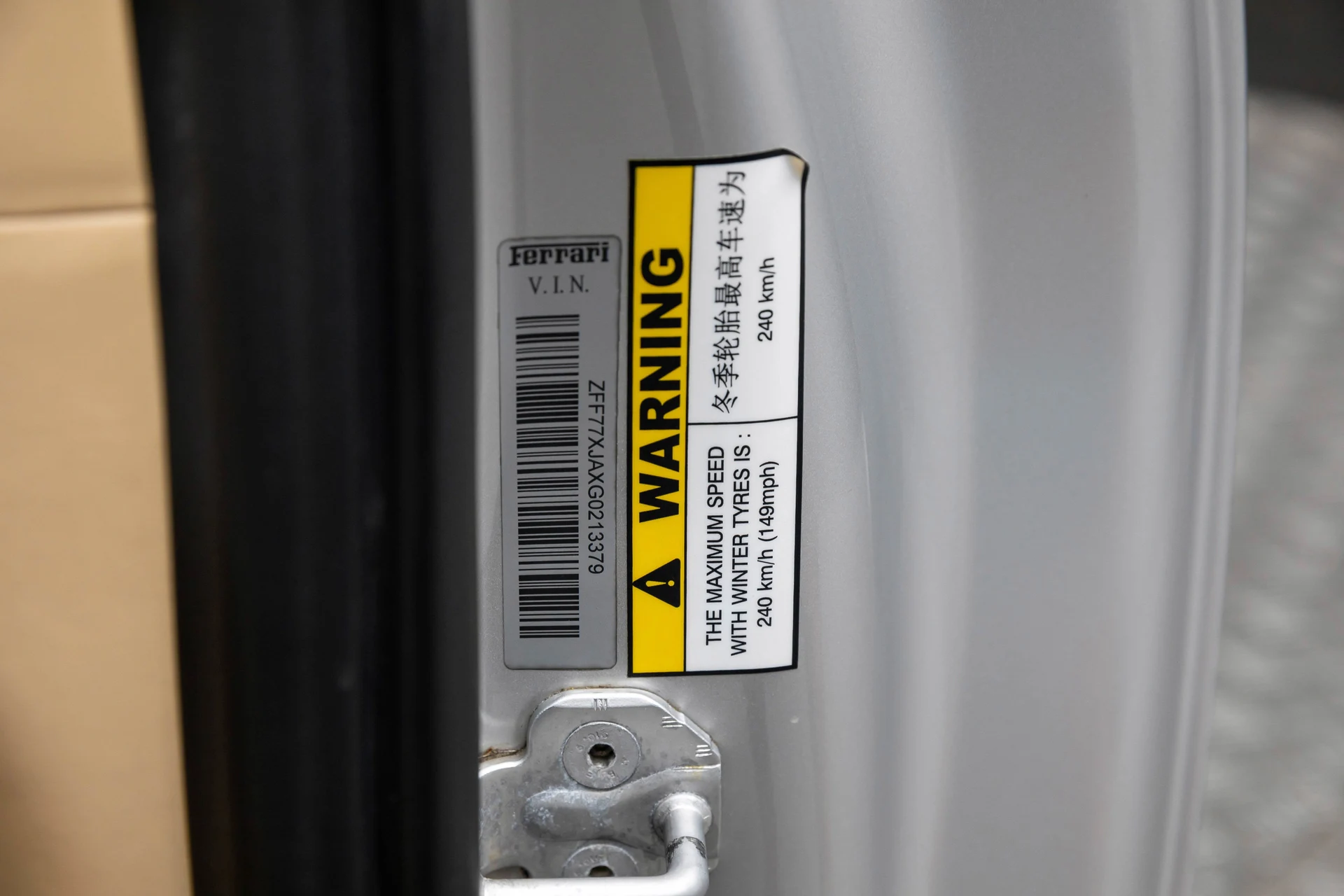 mph018_2903987845_a3b04236ffa94de182dca508e4f89e18_81f4013561