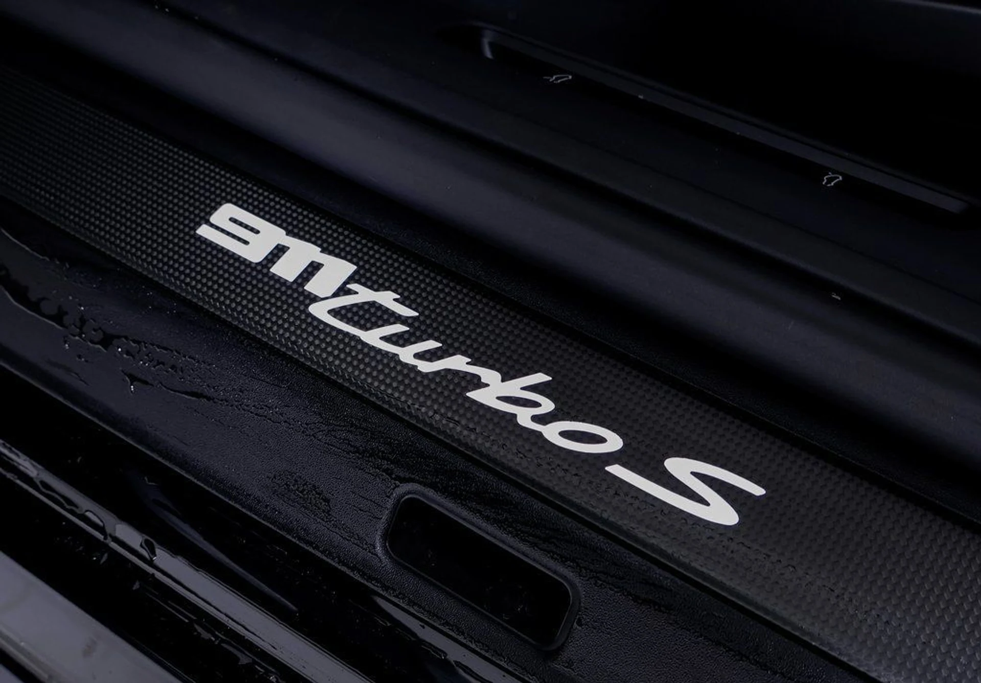 mph018_2906679644_372bc409c85daba5c3376ce3409de7d3x_f1685fa199