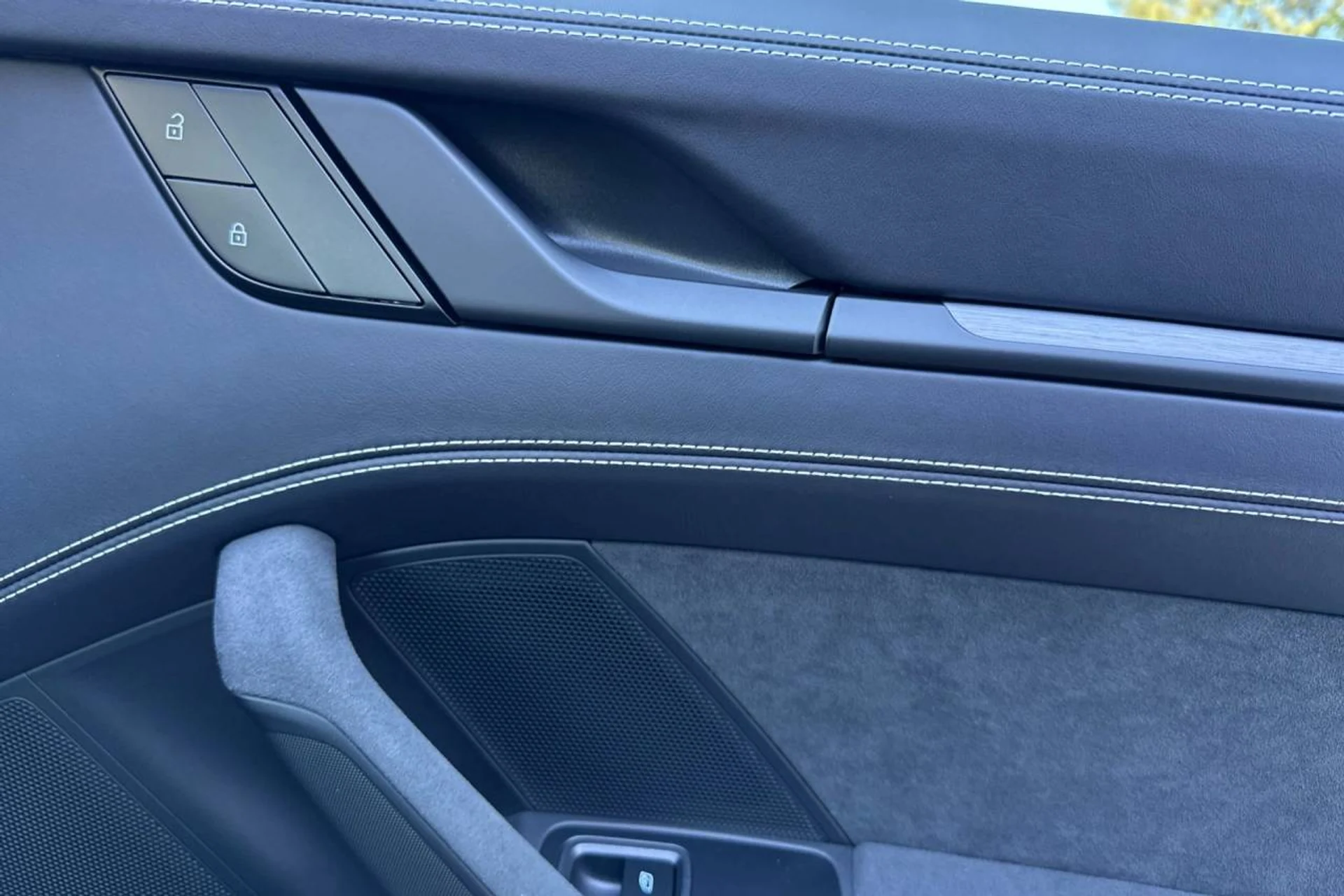 mph018_2910614764_1280_9dfd8d517c