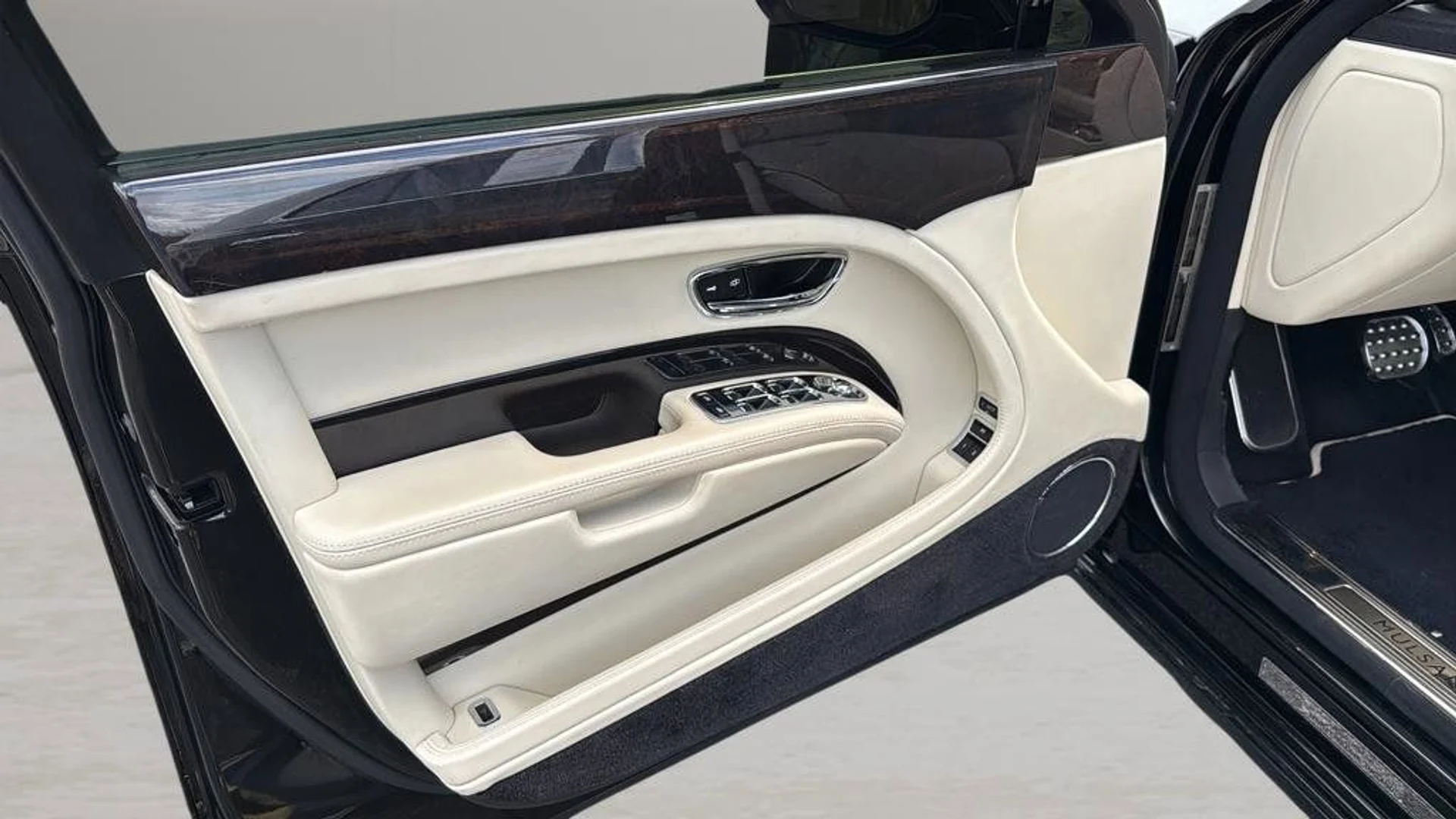 mph018_2917411137_cb2aeb408215440681e366bce3b6dcf2_336ea04ce0