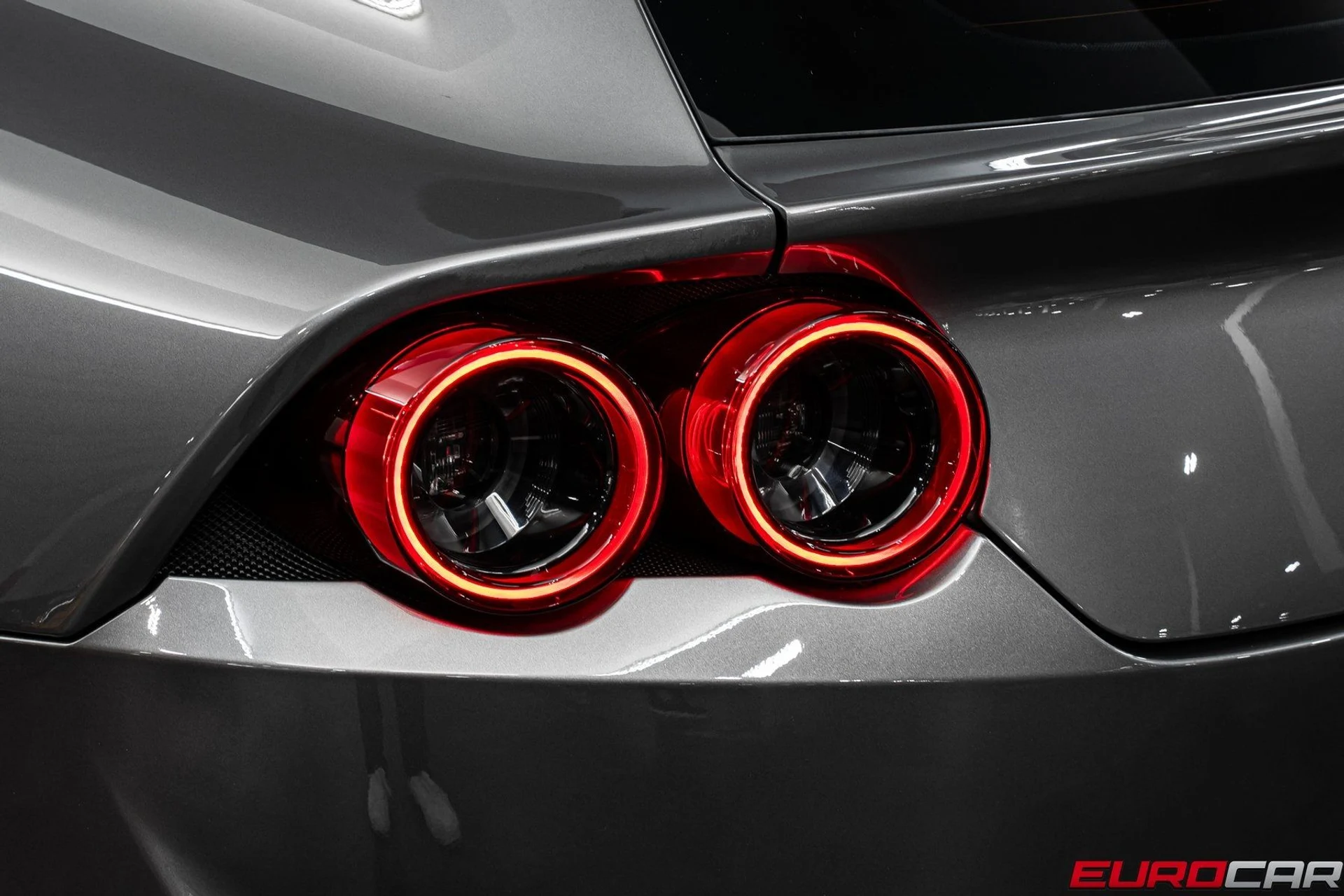 mph018_2920484482_image_19_2910717f0b