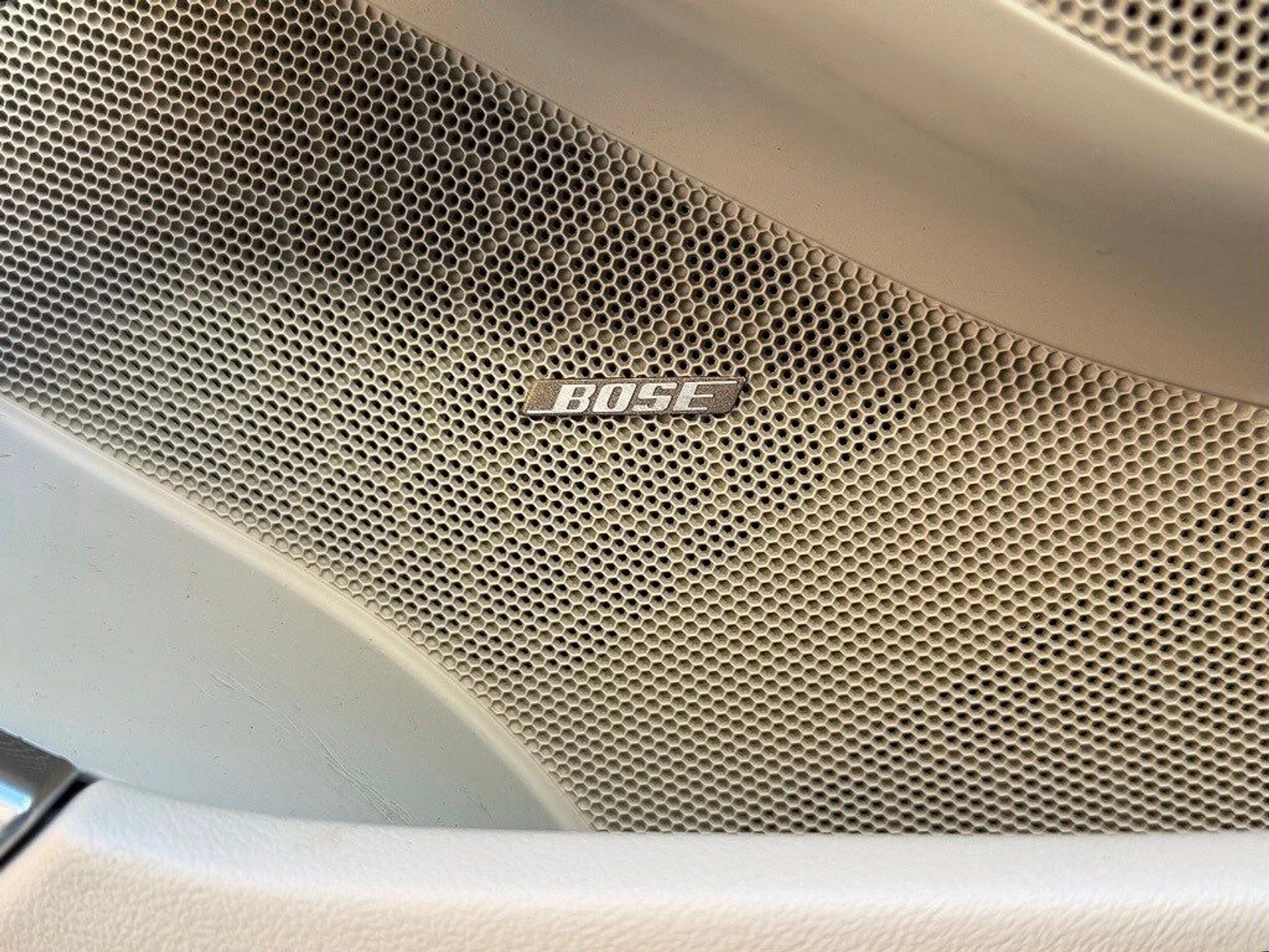 mph018_2931110850_76d4efd1ea1c4dd0d9009f85d0e28eb8x_2d5a58313c