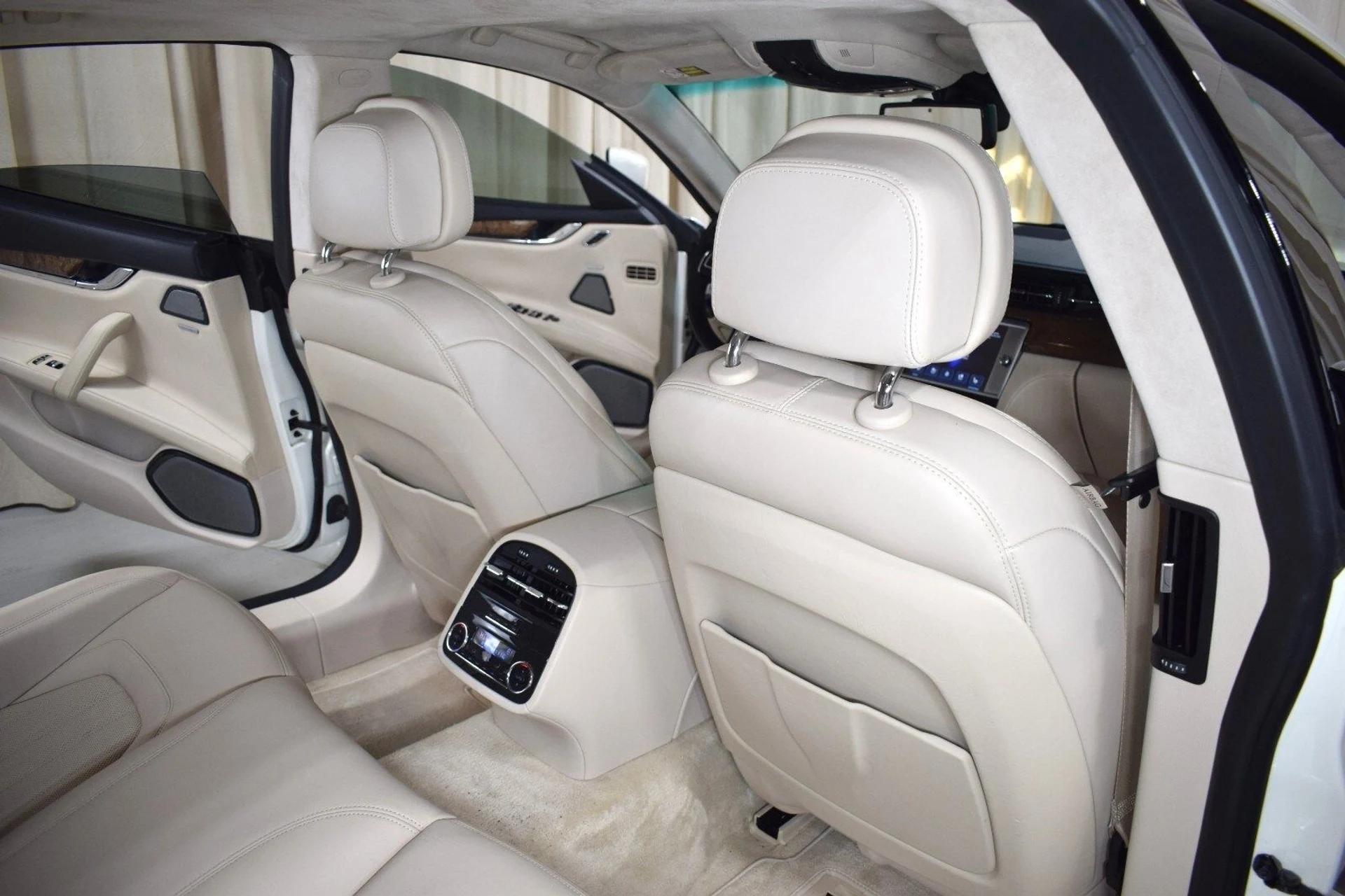 mph018_2932628473_b8c3b21d107b0cf80b7aadcf494b80c9x_ac0a68a65b