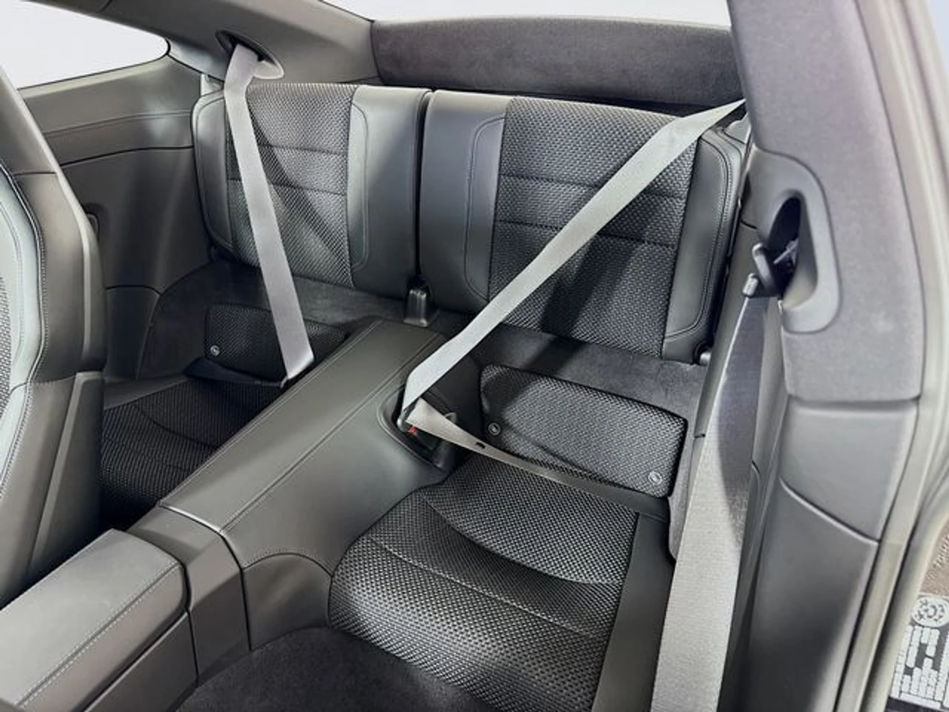 mph018_293272195_e6cd3a751a728cc6f3a4612dfa640a86x_93a51a145e