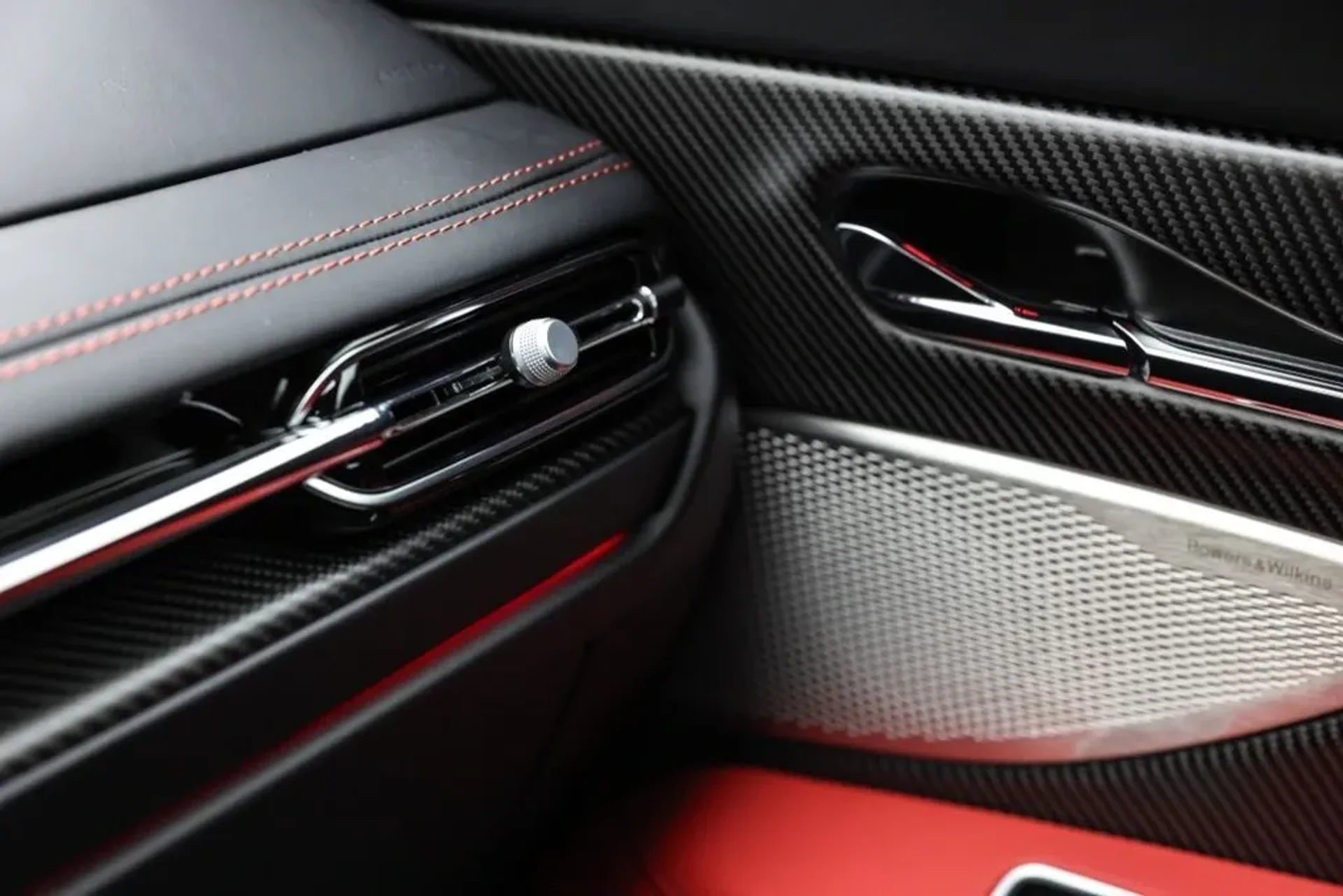 mph018_2935714080_dql0sj6x8h6ukzhzwh50m4rrn4za_c470d3ee16