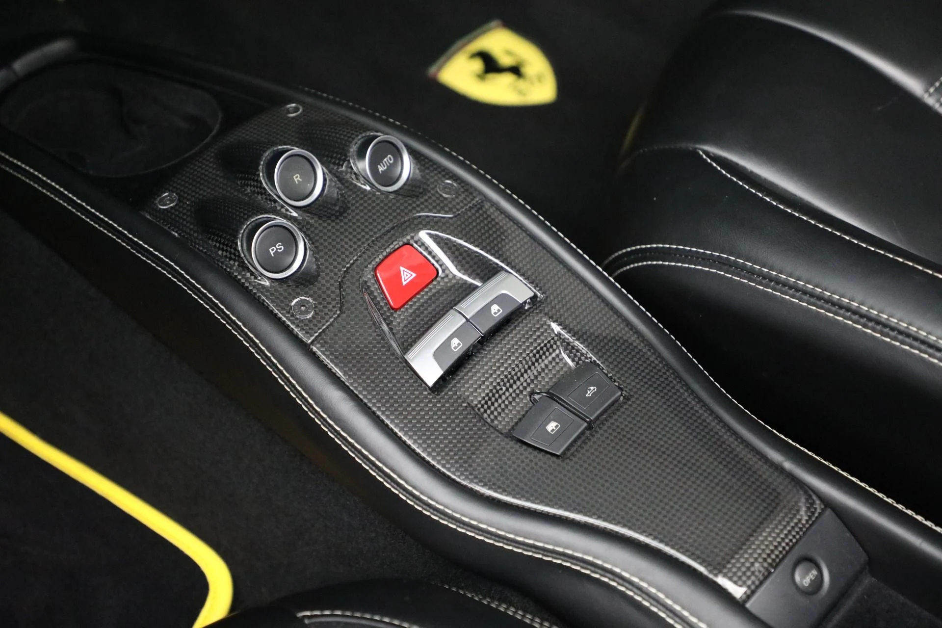 mph018_293710355_Used_2015_Ferrari_458_Spider_e2b26cc03a