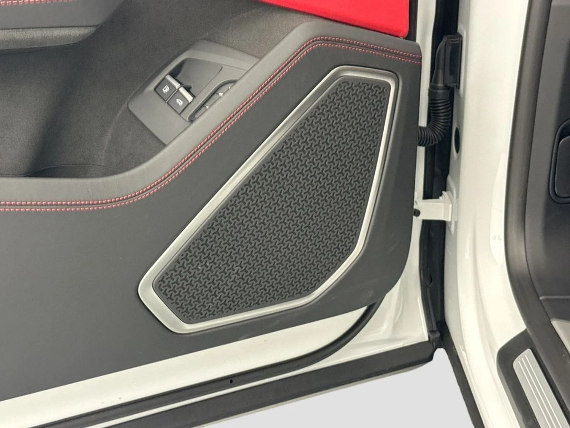 mph018_2949201997_ed21fb5e6aaf211d08ad79ca1a2f52d6_9ff140ef9e