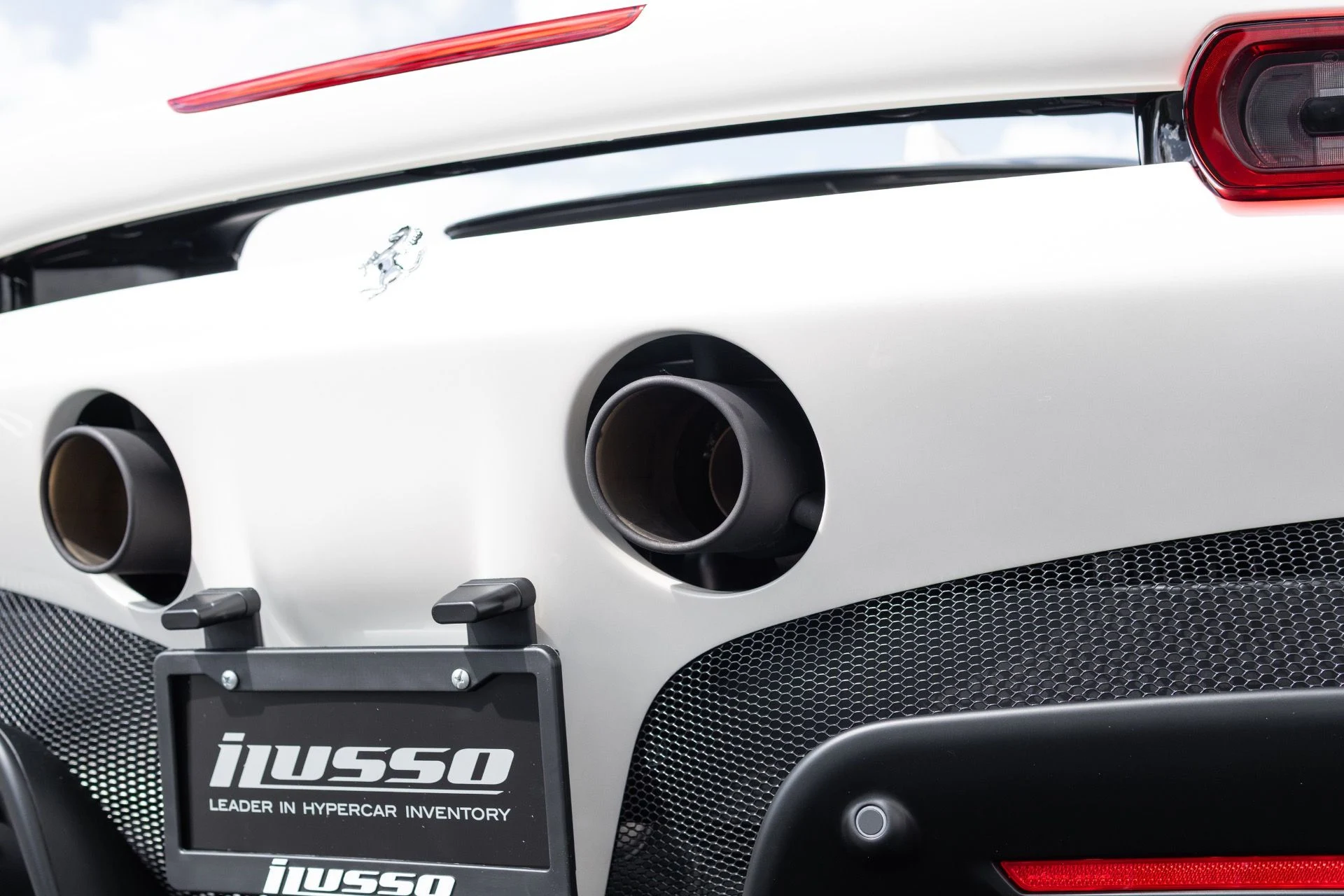 mph018_2958514555_Used_2024_Ferrari_SF_90_Spider_1774069199_e078c9a47b