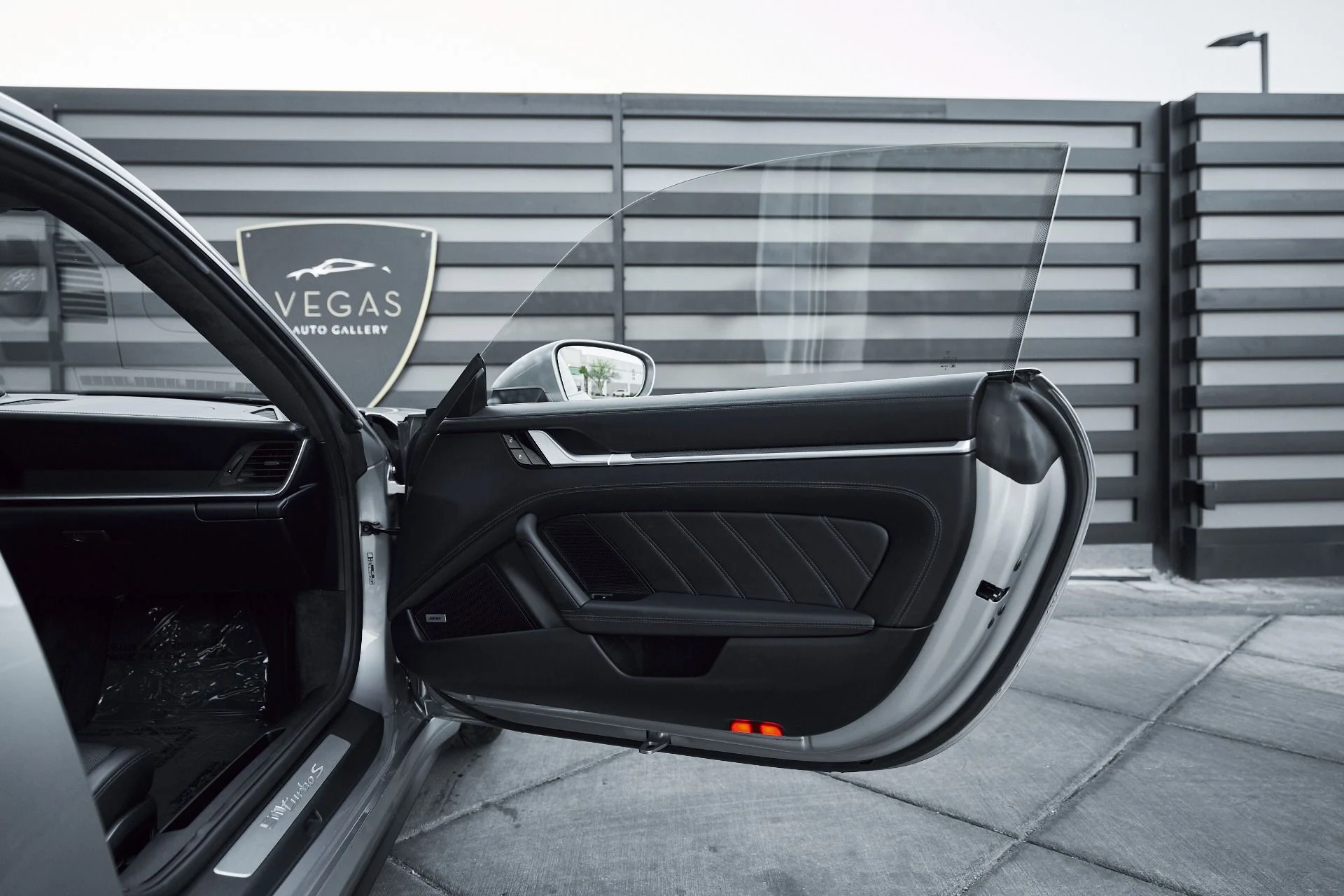 mph018_295876215_Used_2021_Porsche_911_Turbo_S_1769305652_7410b45832