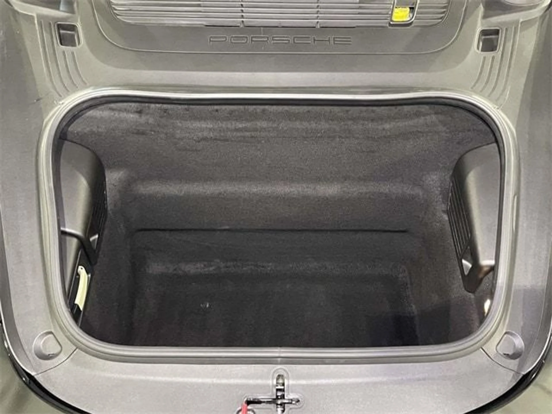 mph018_2959100879_620448fa9c01cfb8cefef949db2dbbf7x_fb71492aa2