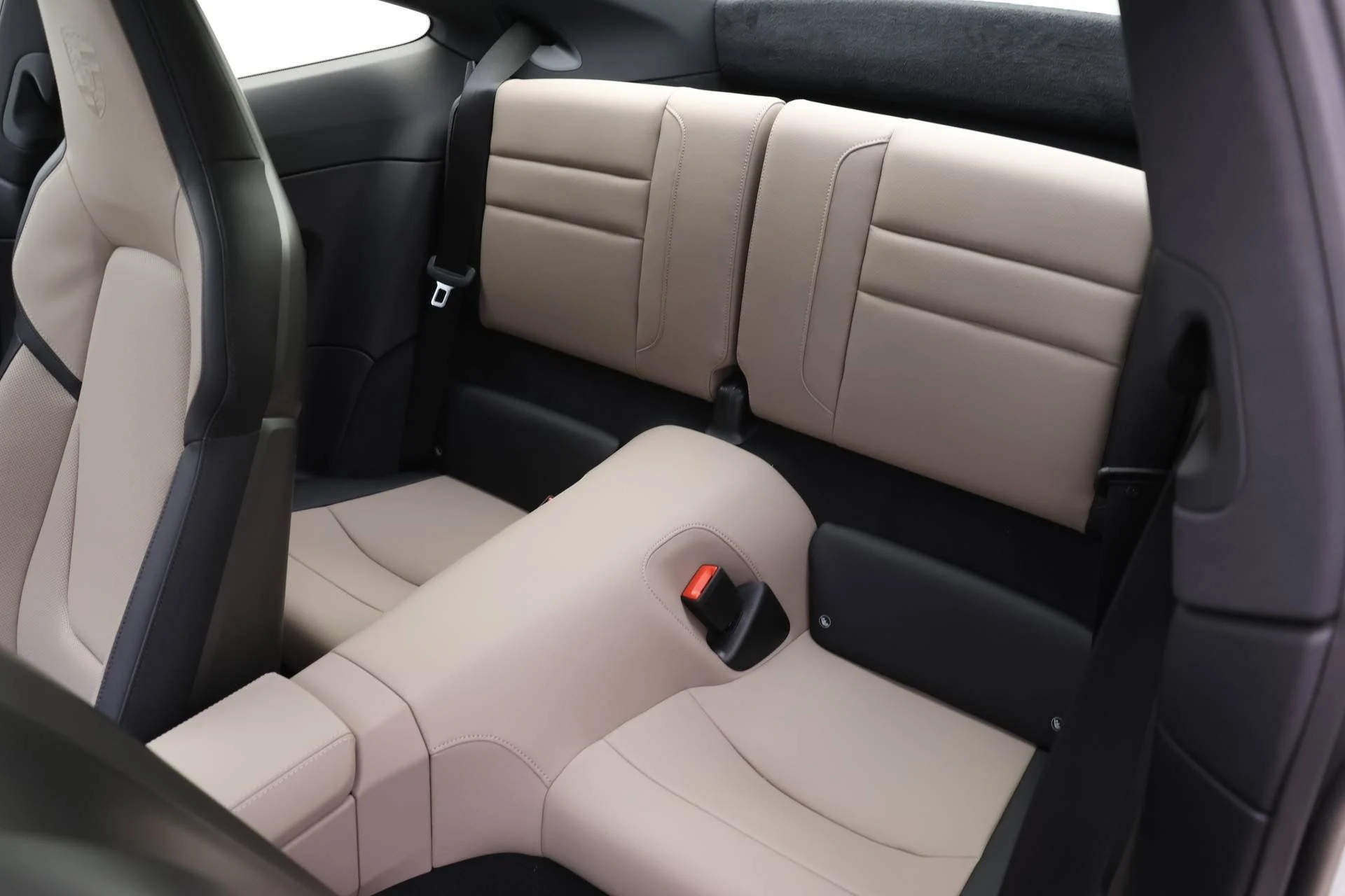 mph018_295976433_d771aba02679e4f9380b71fdac1b7aa0_36fb8a1442