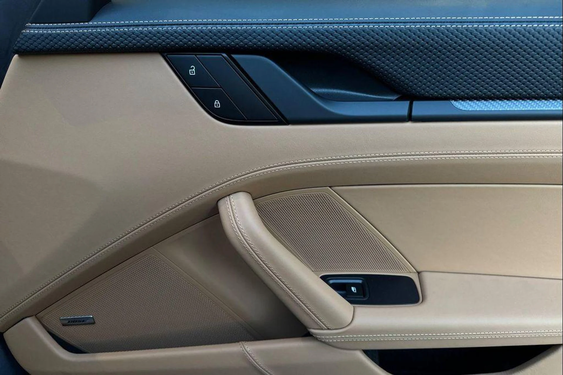 mph018_2964557536_Pt8_IRE_73_WZAZAQH_Dz_KYAJ_Jwd6p_E_8b2b0f874b