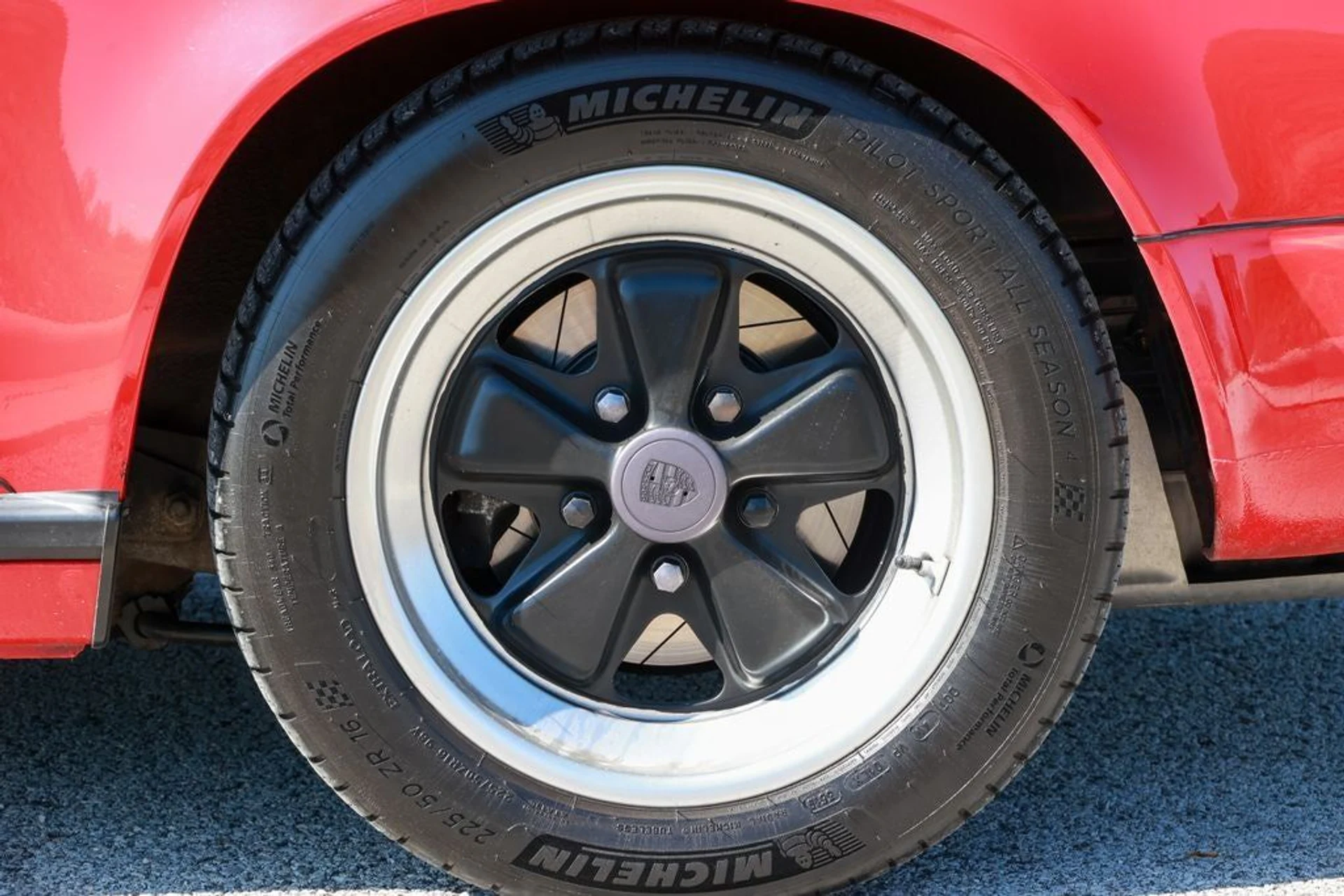 mph018_2977685691_19_32ea94f039