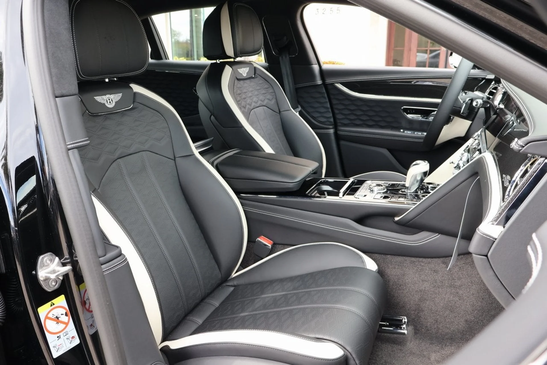 mph018_2979132803_19_eab0e472a9