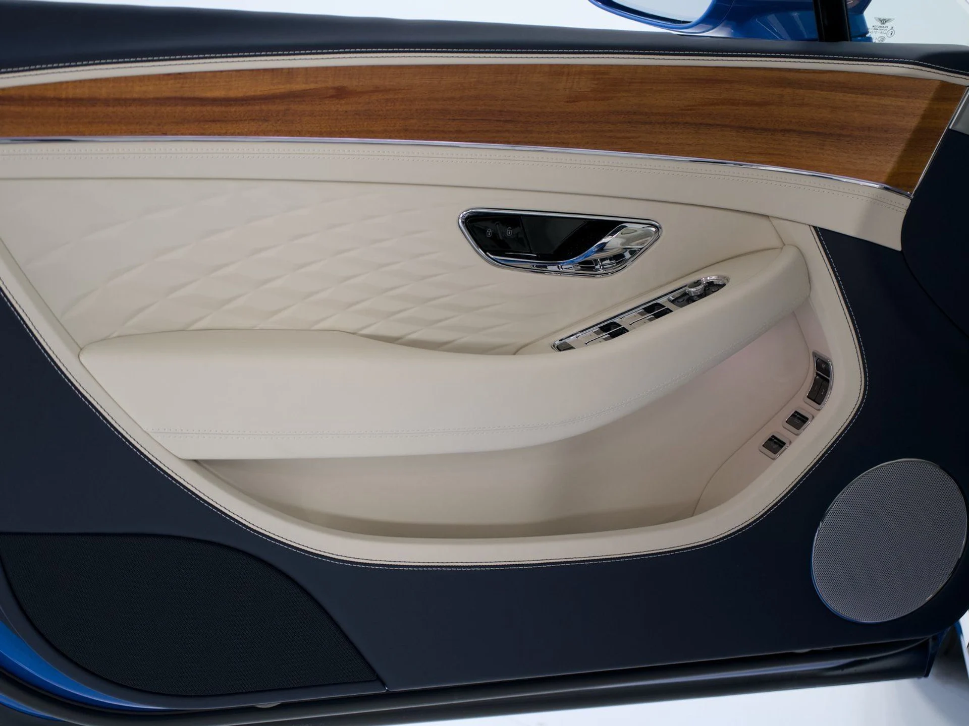 mph018_2981659098_0f1773784a382492a63890a9d3a4ad35_f13001bc90