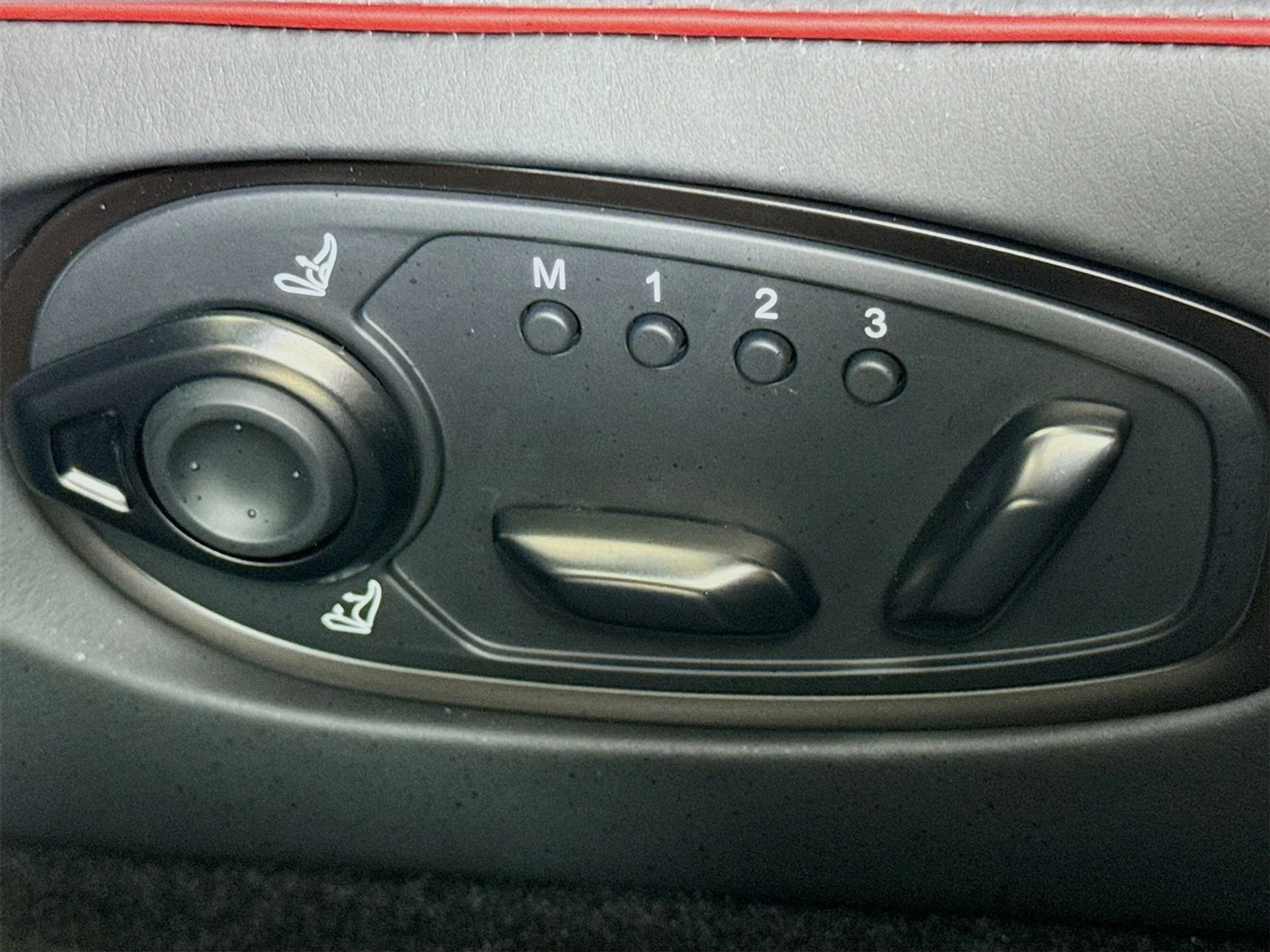 mph018_2984226319_0d516fcd8baf500a1fce7ca5de2955c4x_63e170751b