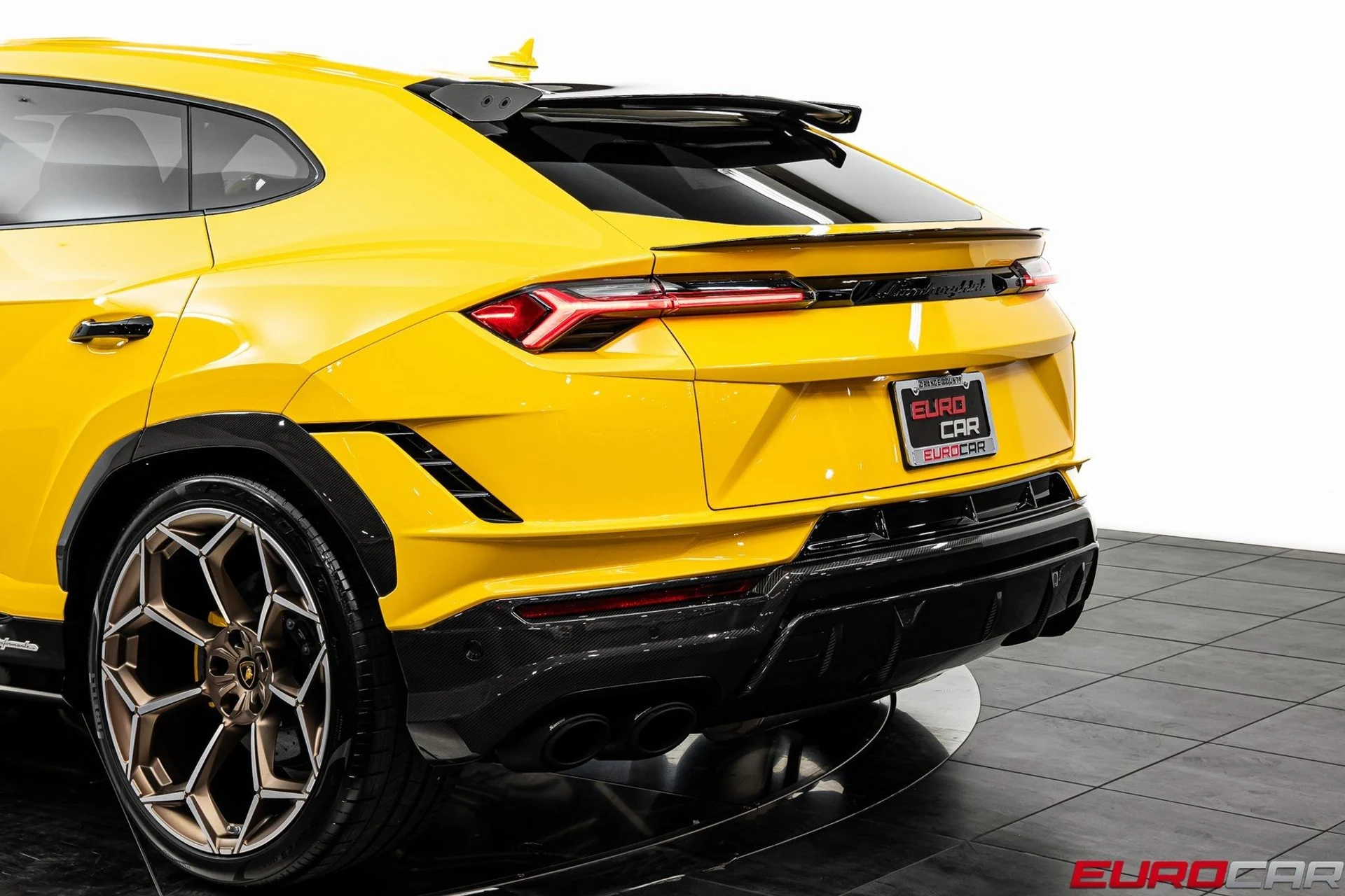 mph018_2984798628_image_19_542bce35d5