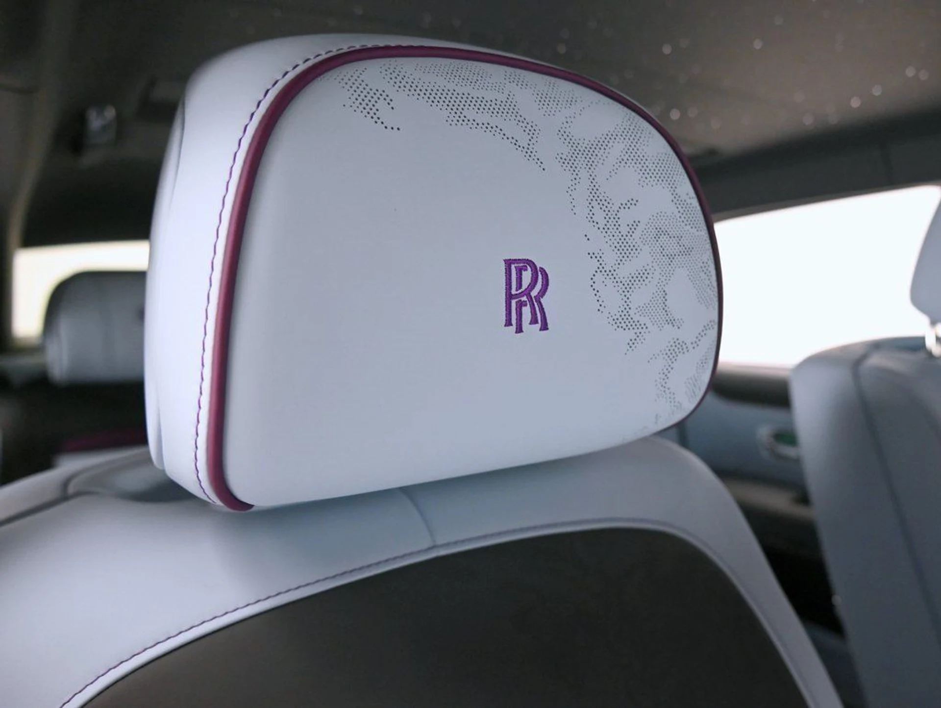 mph018_2987075623_a33a2d91608250b30db19aecf071299a_e013e37244