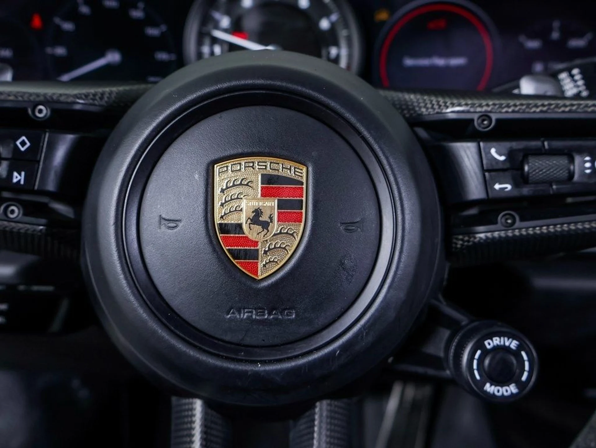 mph018_2987348115_c38f4582838894cc301b2513af0f0360x_d210dd9e8a