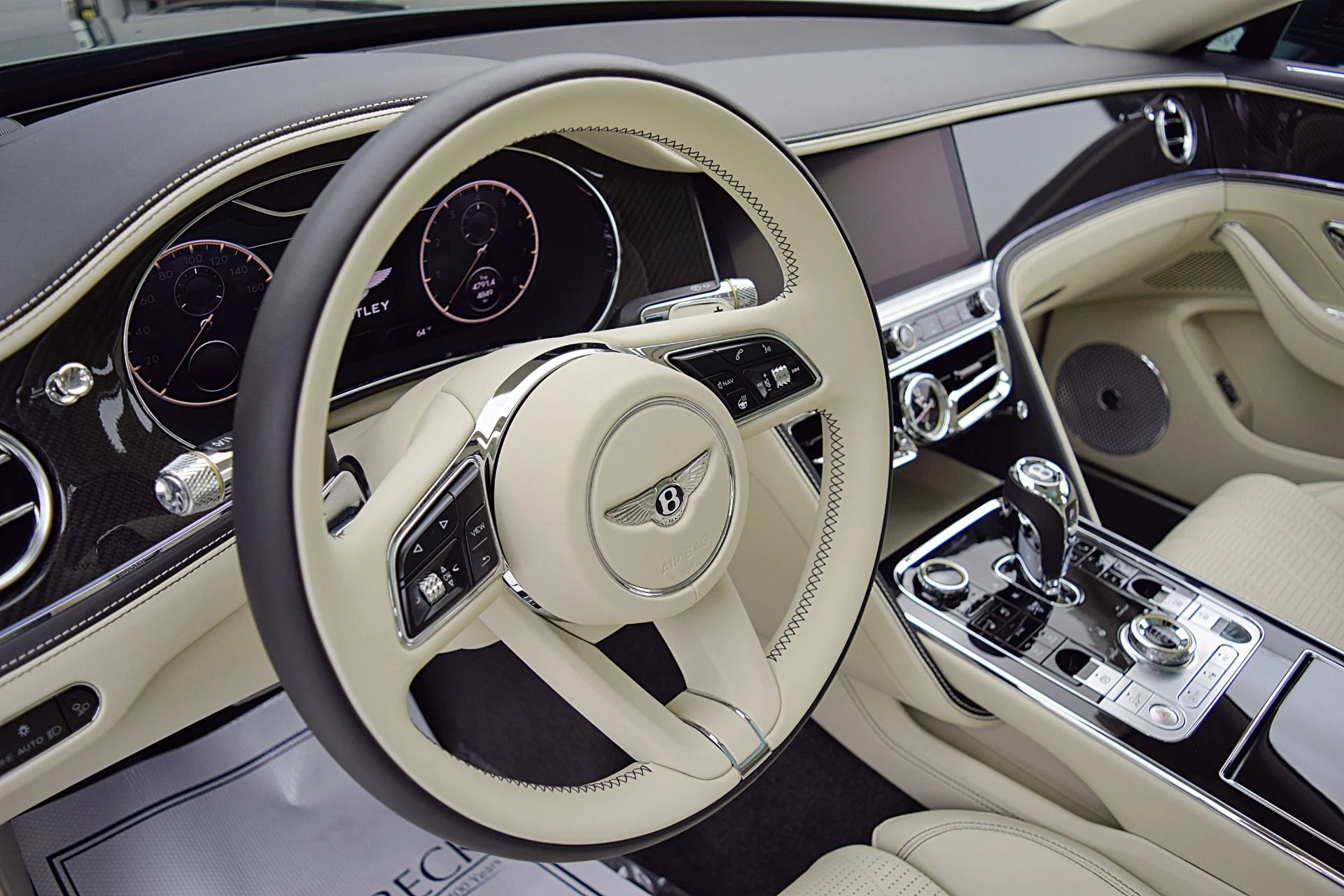 mph018_2999712453_Used_2022_Bentley_Flying_Spur_V8_444b3703a3