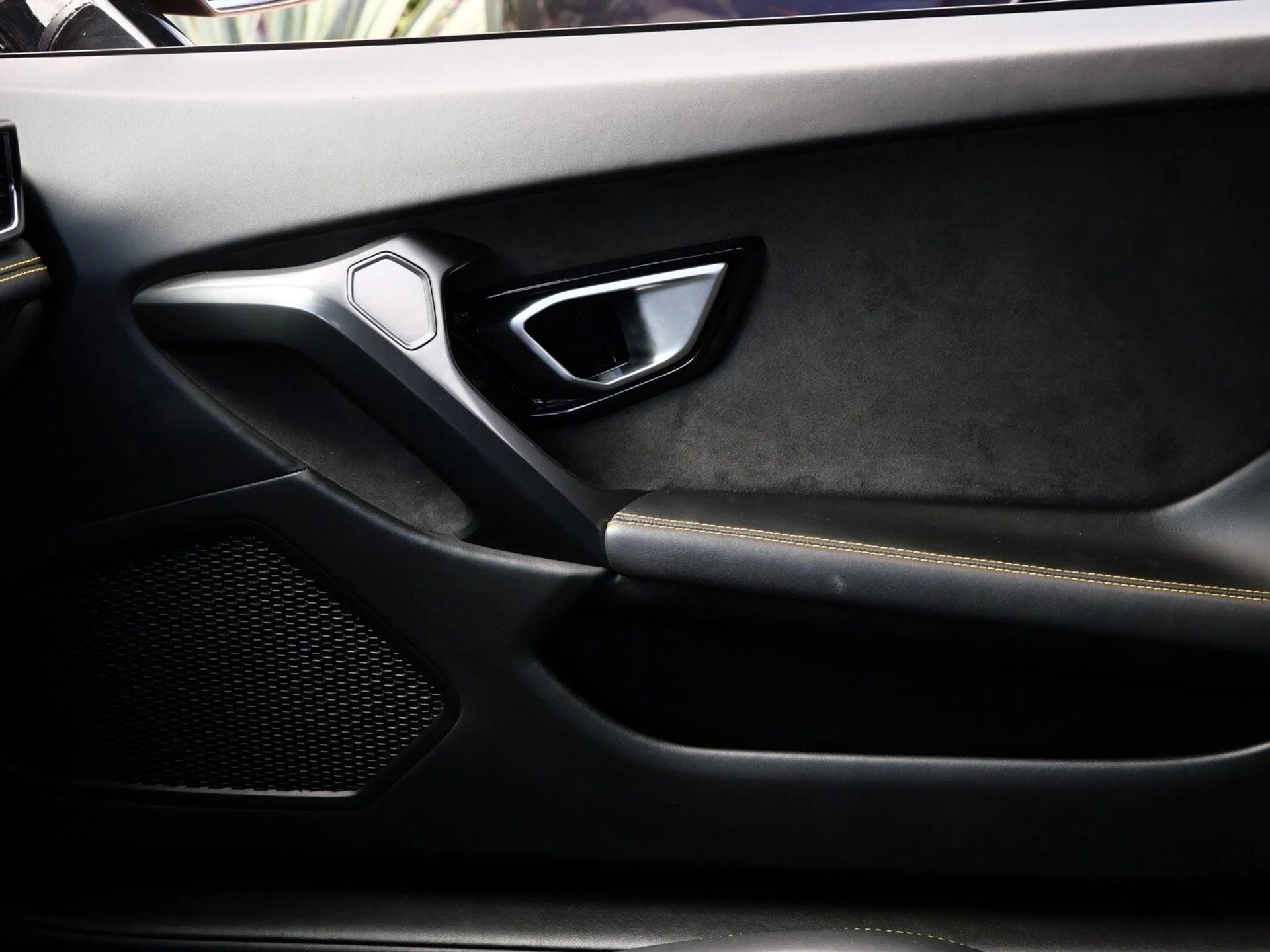 mph018_3002812646_046fcc989f2248351791a69b2097df4ax_693ccc51a2