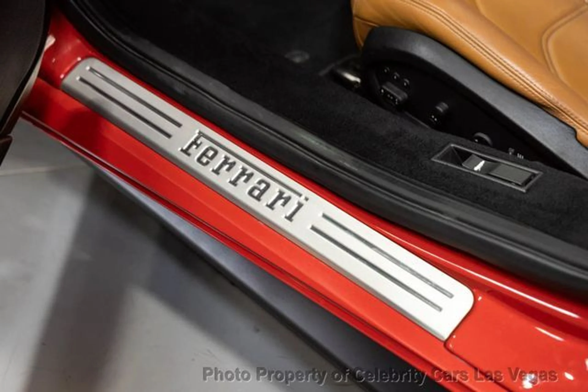 mph018_3005242220_used_2018_ferrari_488_gtb_coupe_9707_23093492_23_640_11183923a2