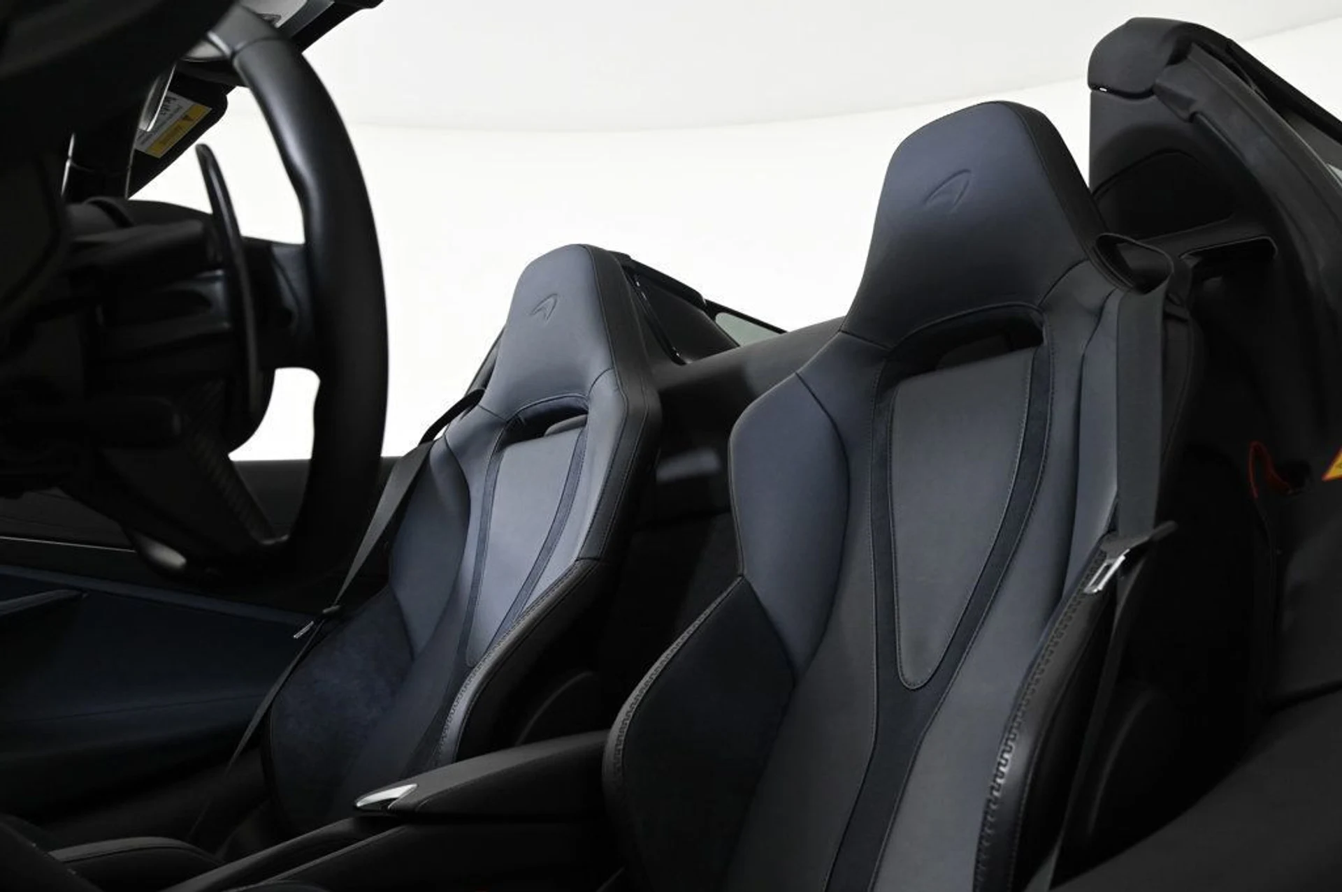 mph018_300980397_used_2025_mclaren_750s_spider_11350_22950983_18_1024_6ca504014e