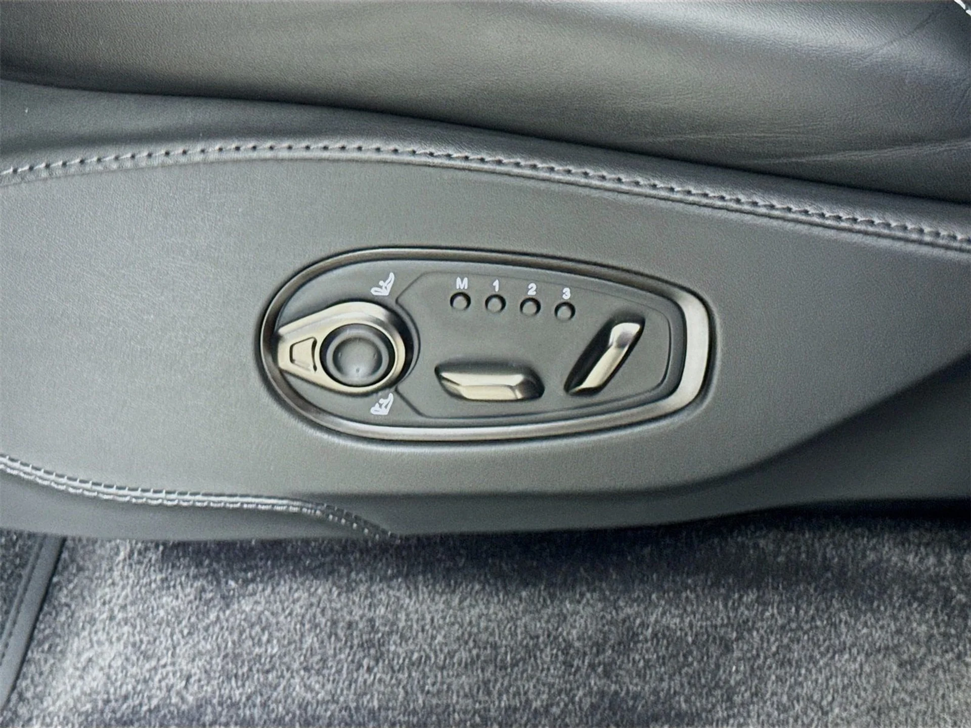 mph018_3020624407_ce32658c09316d1f4e1f256dbc46aa0cx_b3716aca0b