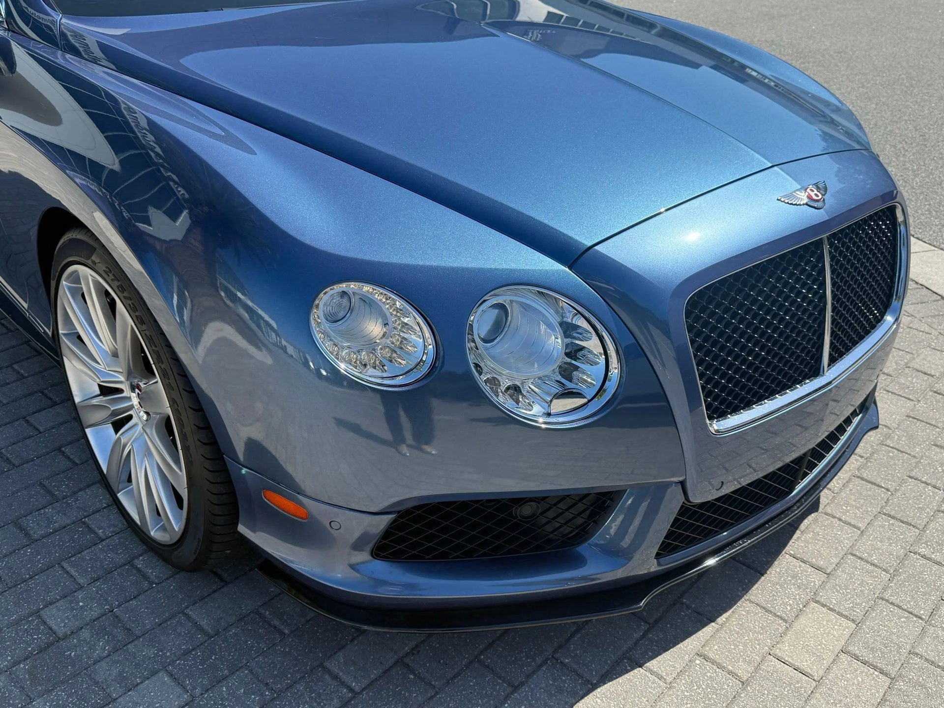 mph018_3022647476_9639faff42a24d18a28a5c199dc0e02b_dee378bcfd