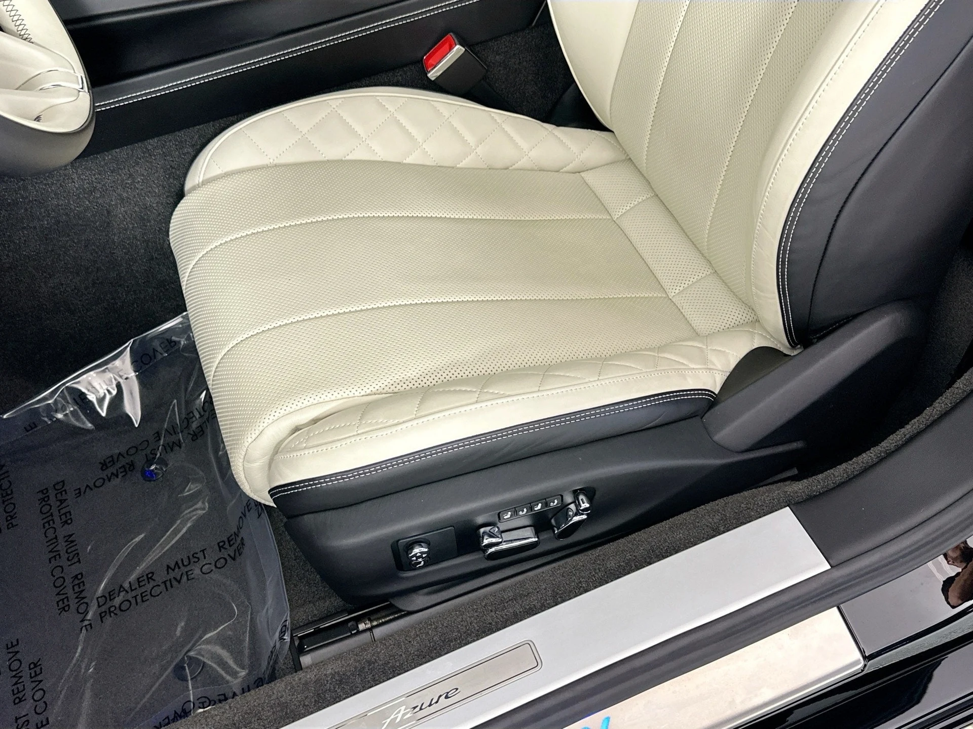 mph018_3025788822_19_365d6078d8