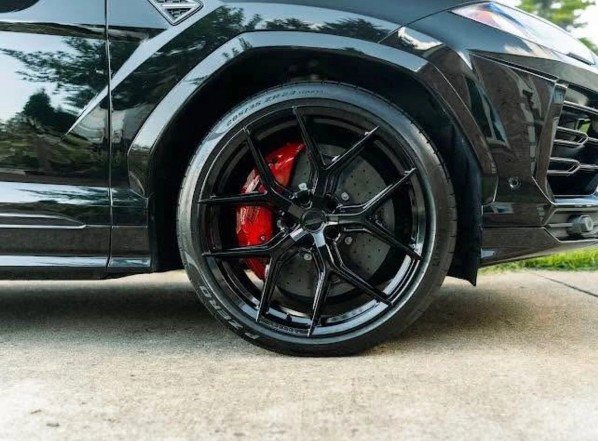 mph018_3029995580_Used_2020_Lamborghini_Urus_1757017022_e48b4cbea7