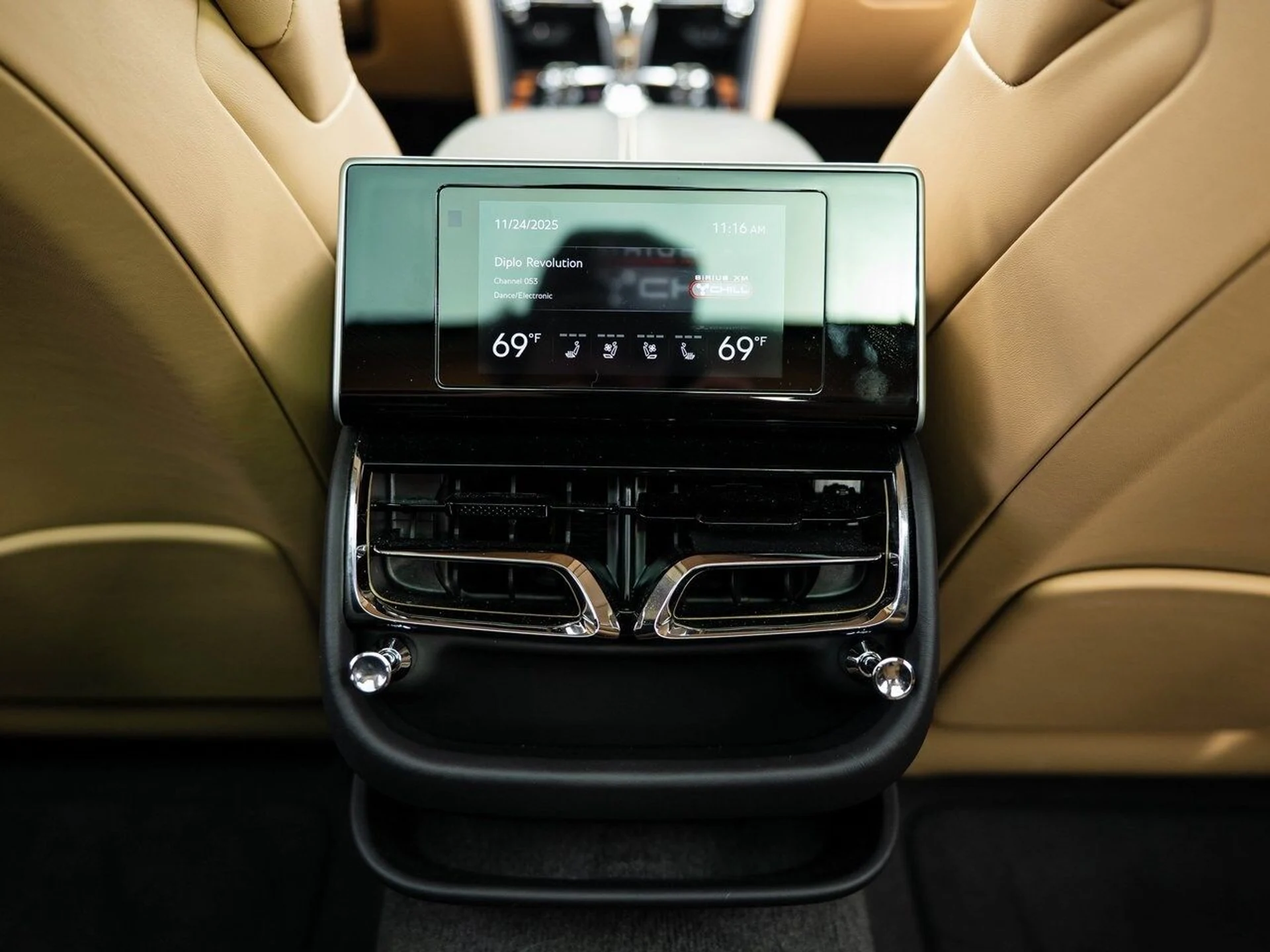 mph018_303277782_079a38e0510ced31856435e6cdd9c356x_63de19f163