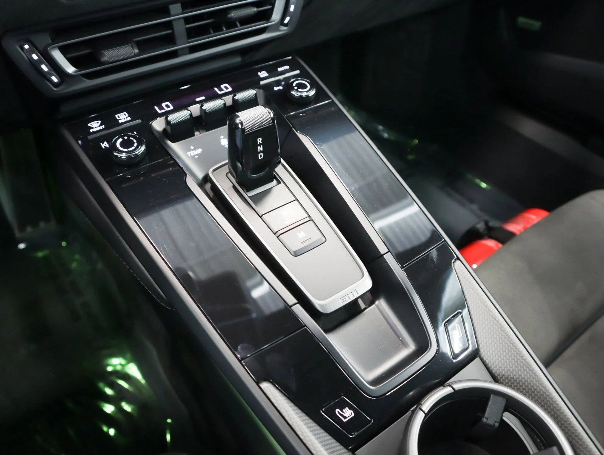 mph018_3037369237_54d7dc7fe2871cfb6e4110f6a668ad89_21c3dda782