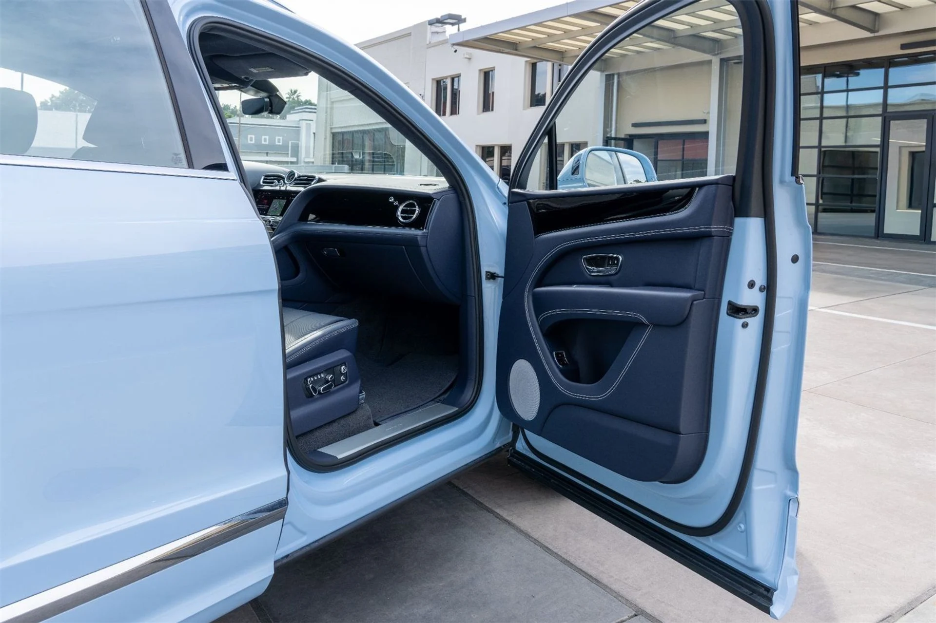 mph018_3037425308_a247c069b00823b30b30a5f3a79c6ebc_615d5bd39a