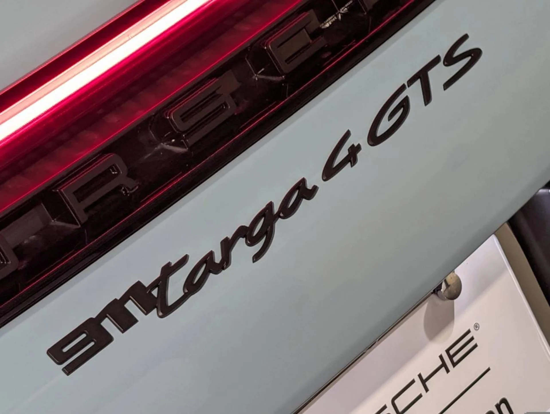 mph018_3039668222_8b74939daae5b5b1262b5acd4befddf5x_14703921ca