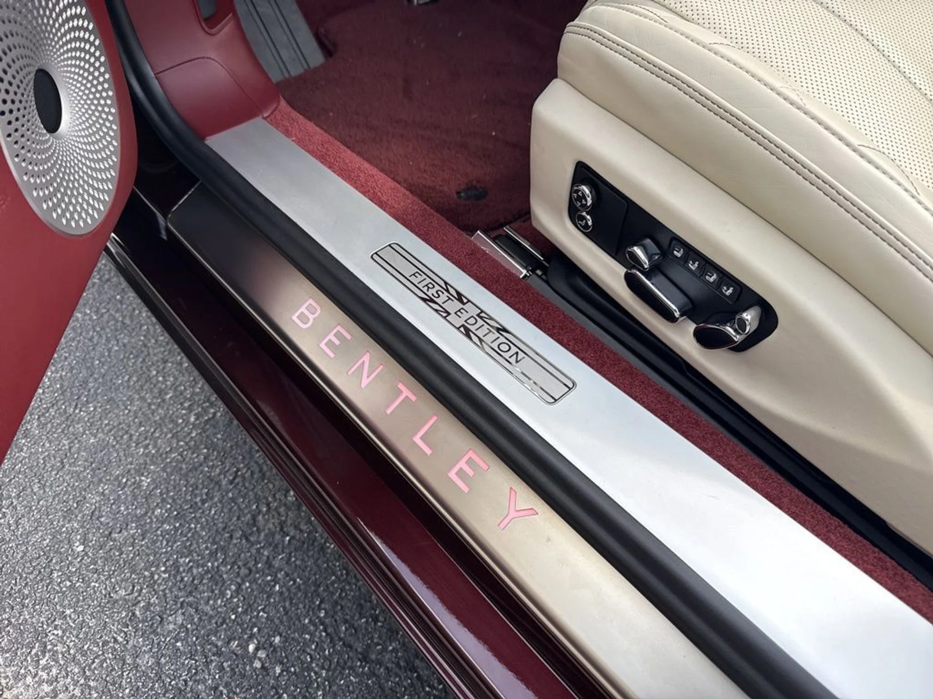 mph018_3042653352_66885fc267264665aecb41d2e2db7df0_662637e179