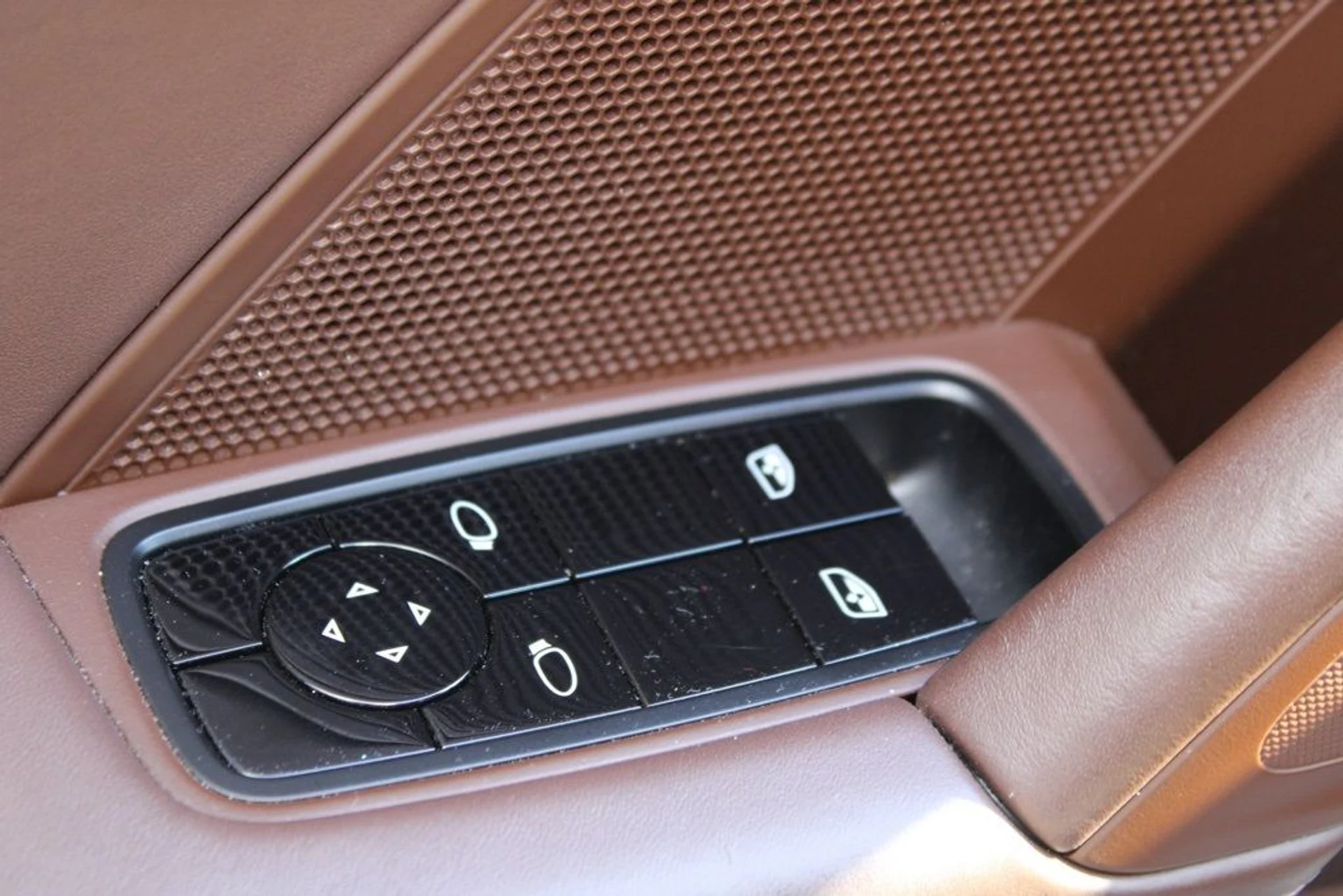 mph018_3042692770_e777819f4e9b00140e79d1dcff45b586_c63ebcd34b