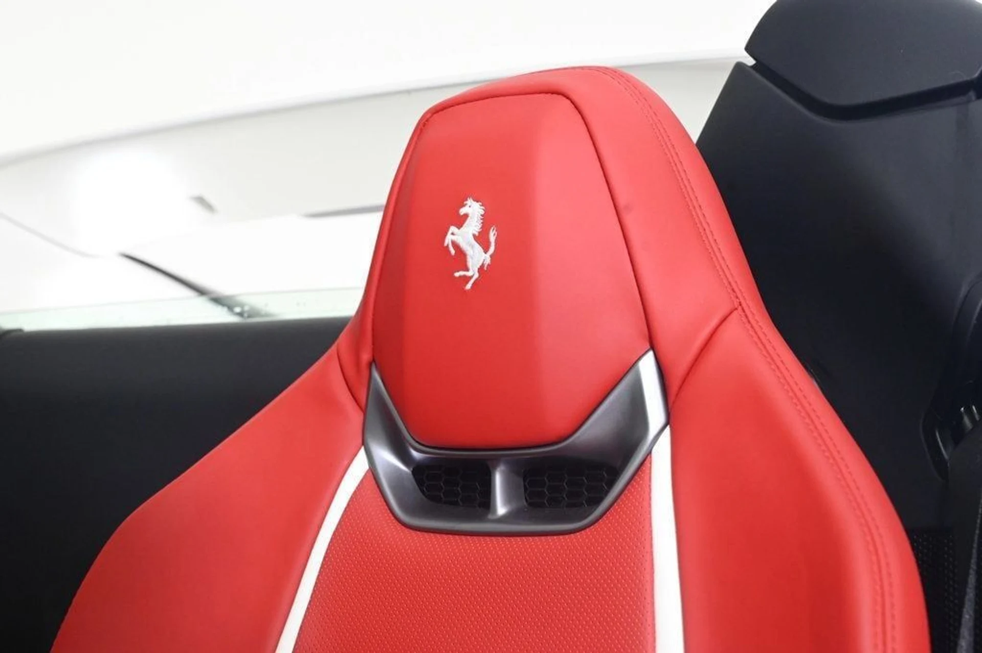 mph018_3043070878_6eb0839d97794a98a80a8bfa6256fcd5_3f9136425d