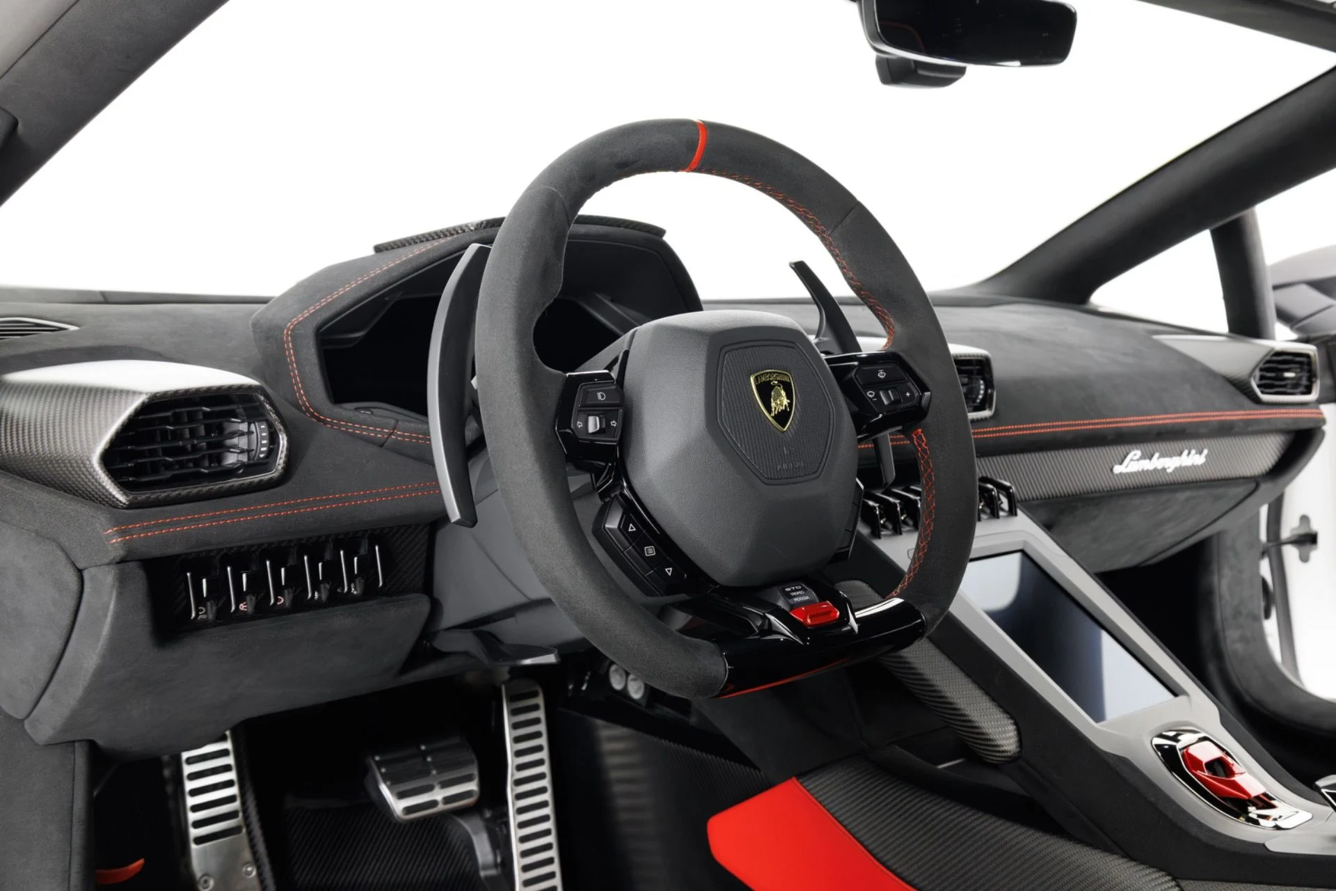 mph018_3043770227_Used_2021_Lamborghini_Huracan_STO_1789754415_b7ad639b02
