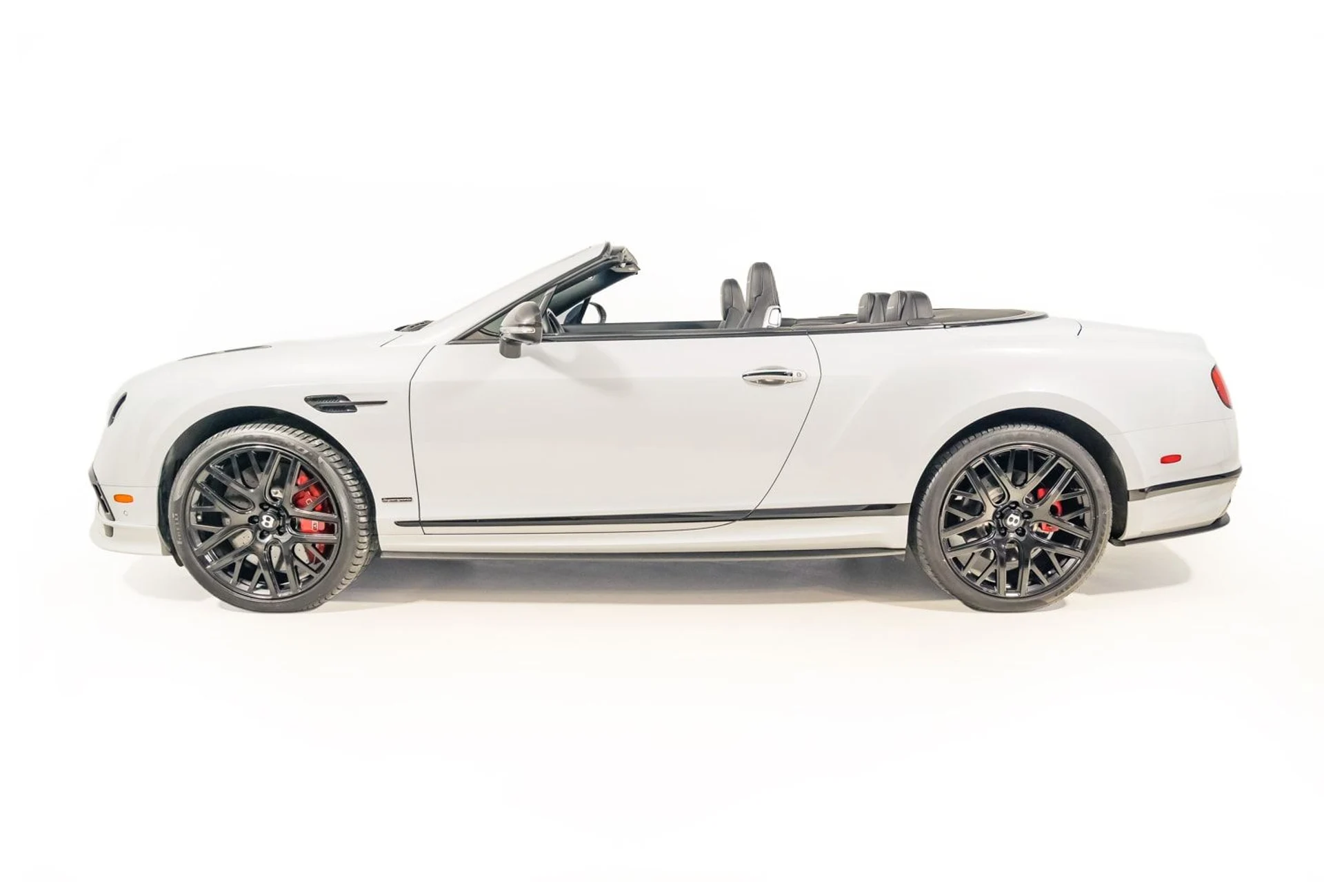 mph018_3048128234_1d45863f67bd48a295d5ba039c79196f_e9b7621fdd