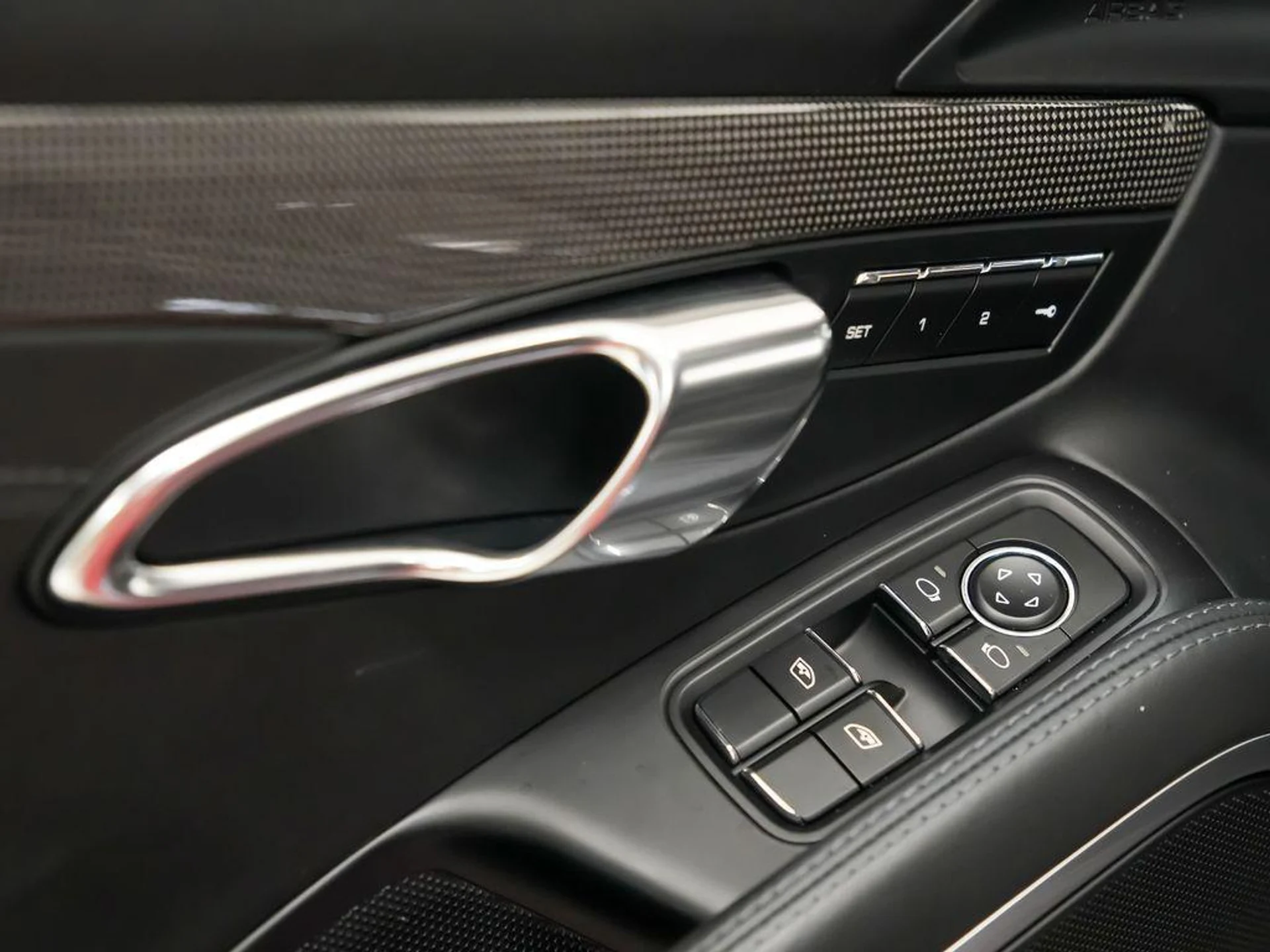 mph018_304901028_jb5rz_CSE_0_K_9brf_WM_Qjg_T3_P_Ku5_M_9899e5c8aa