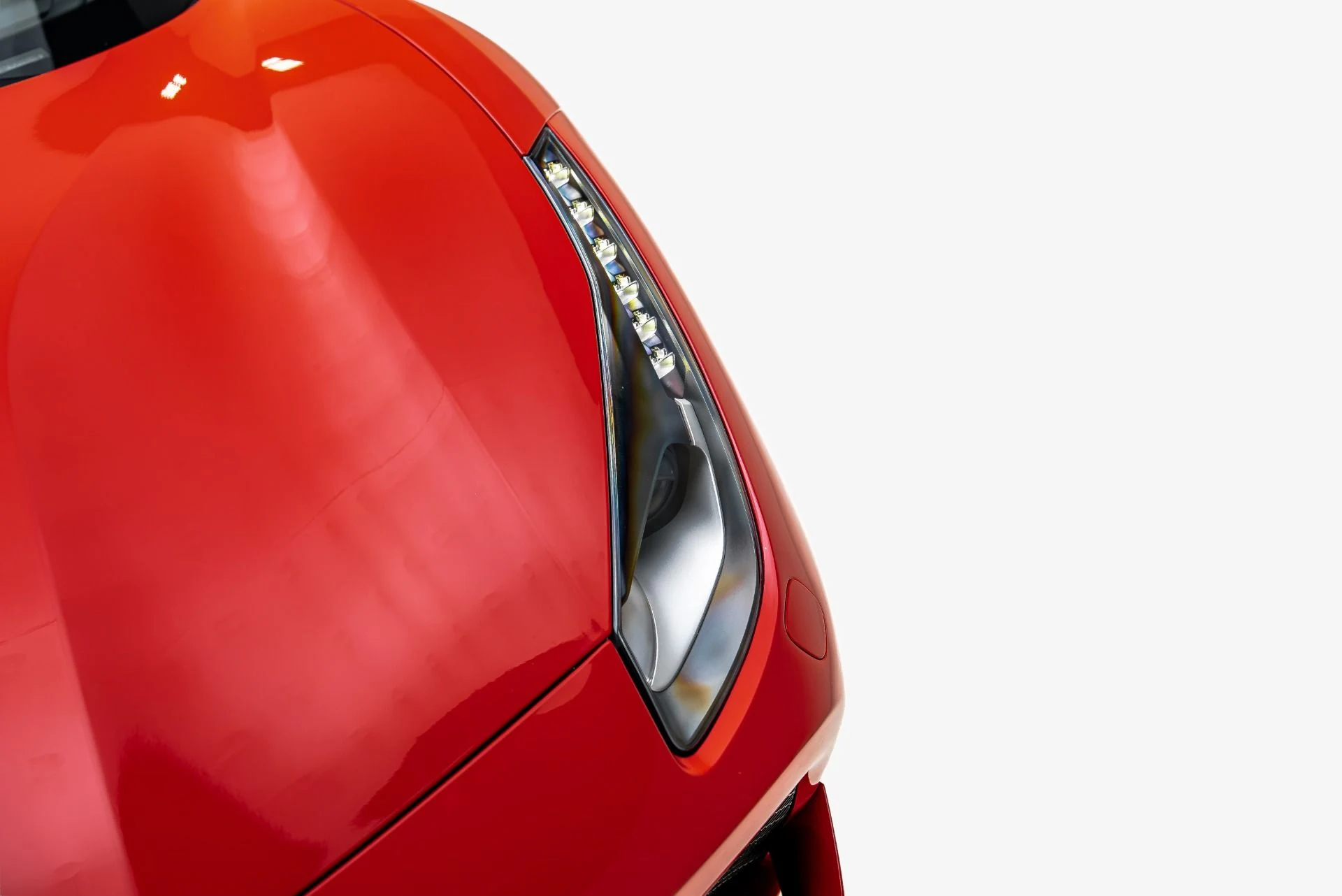 mph018_3054005342_Used_2018_Ferrari_488_GTB_1784764920_56a867f68b